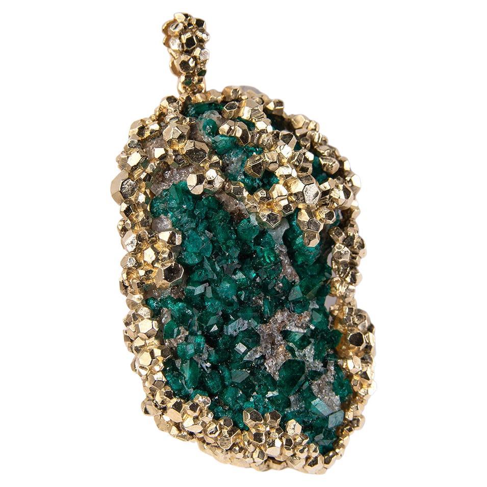 Large Dioptase raw crystals Yellow gold pendant Gem Deep Forest For Sale