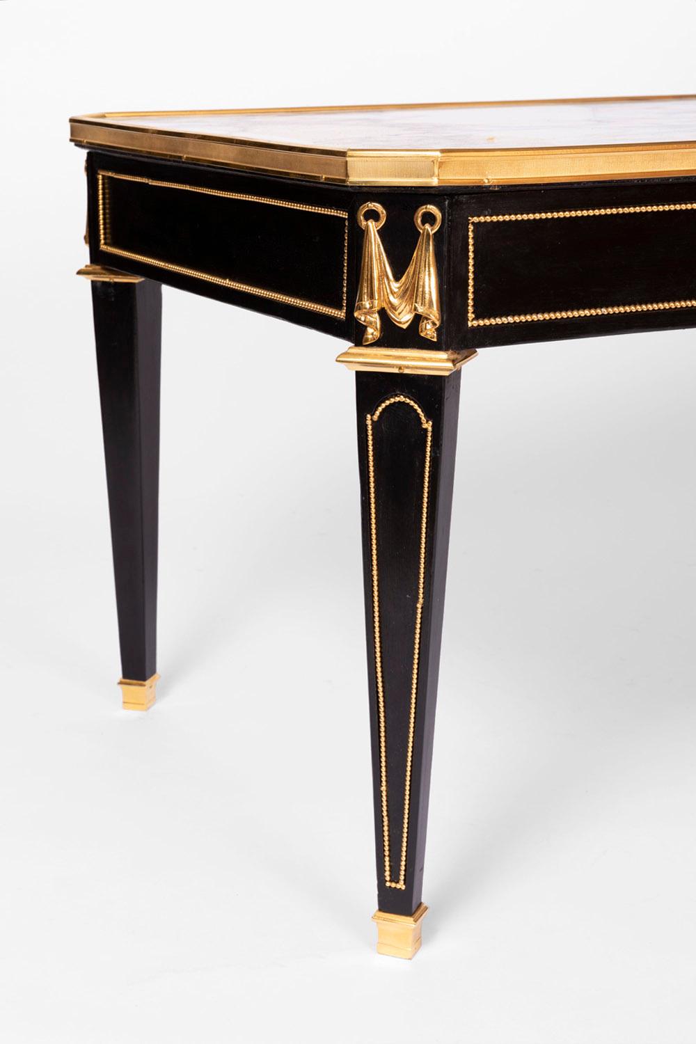 Large Directoire Style Black Lacquer Coffee Table, circa 1900 In Fair Condition In Saint-Ouen, FR