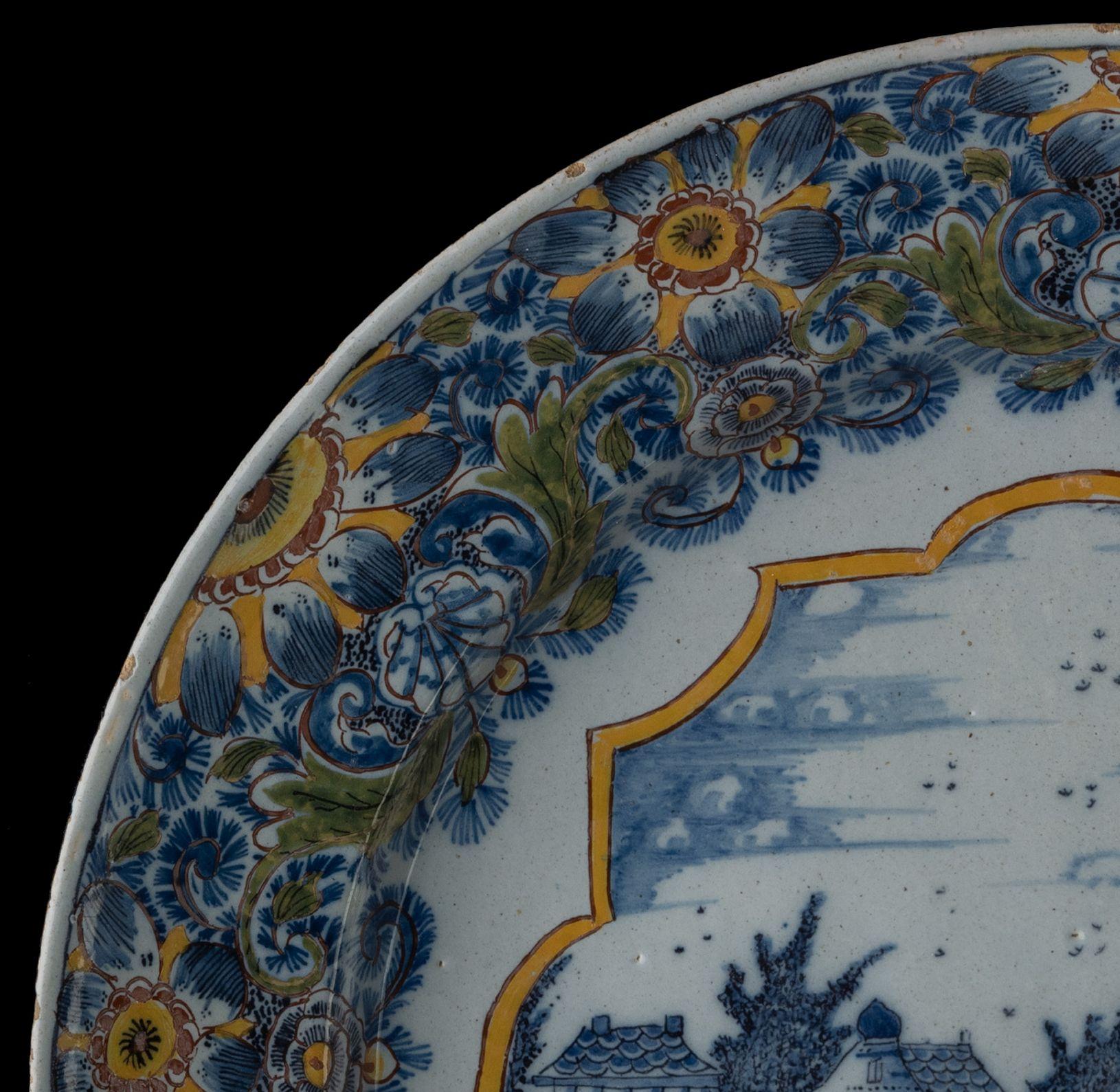 Large Dish with a Dutch Water Landscape Delft, 1760-1780 For Sale 1