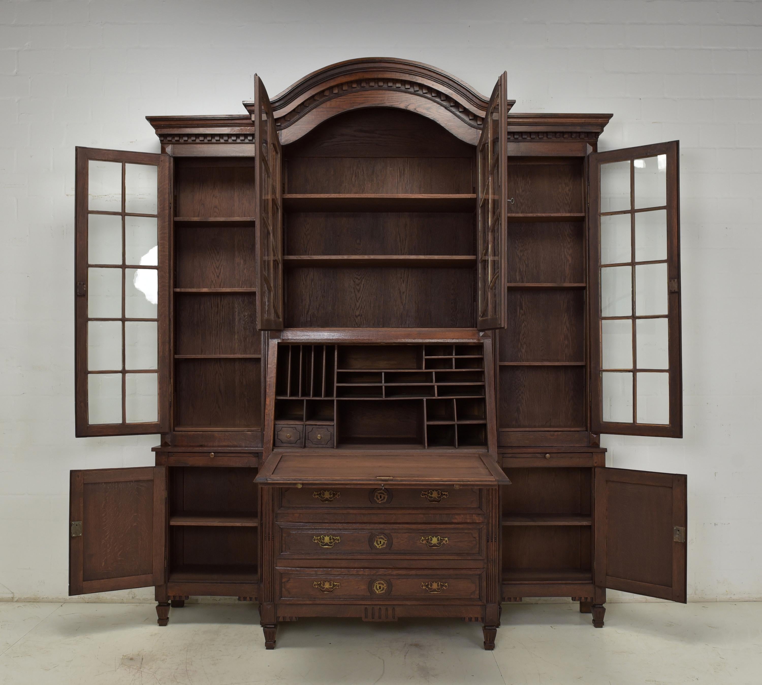 Patinated Large Display Cabinet / Bookcase with Secretary in Oak, 1900 For Sale