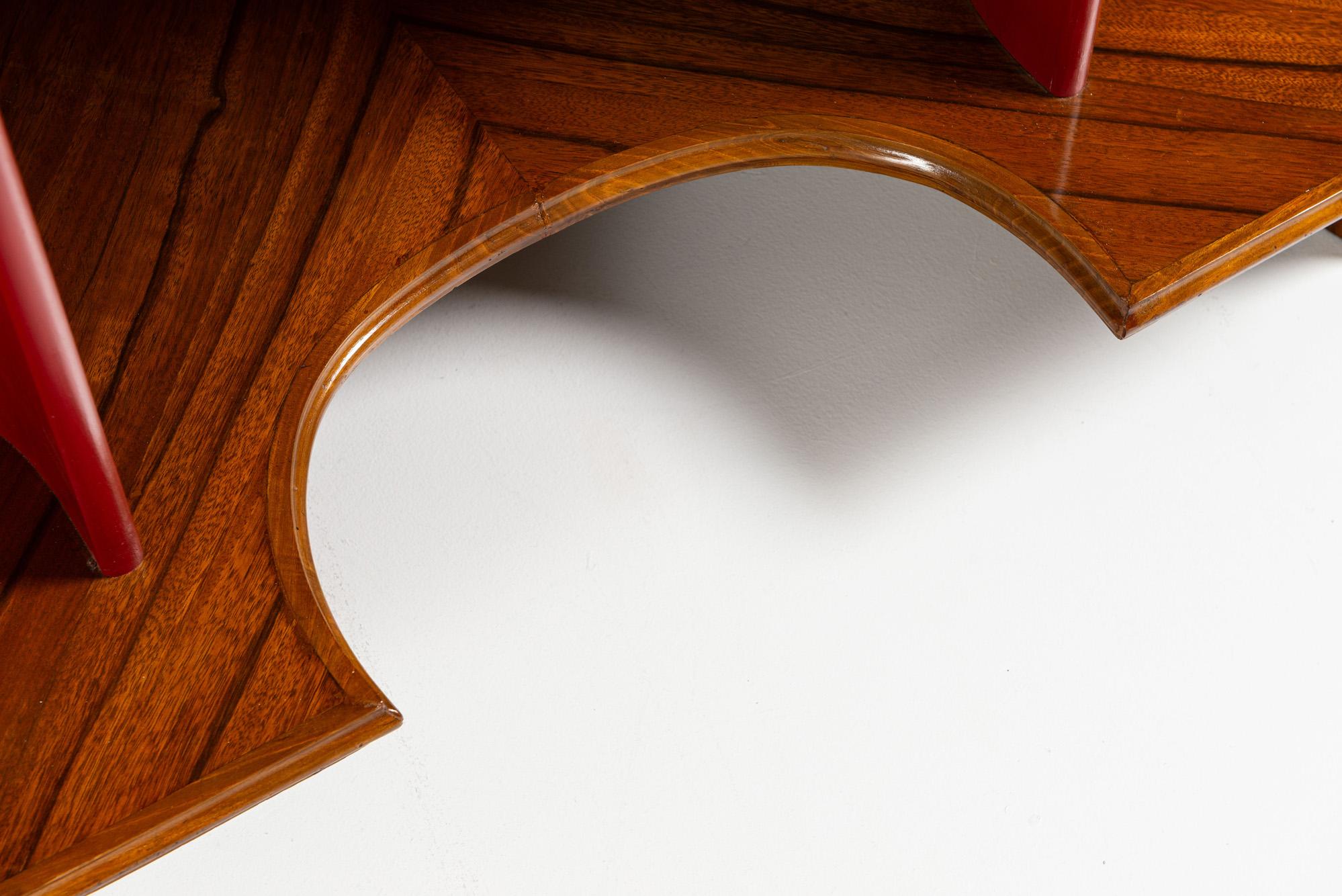 Gran vitrina de madera y laca attr. a Fantoni, Italia ±década de 1950 en venta 3