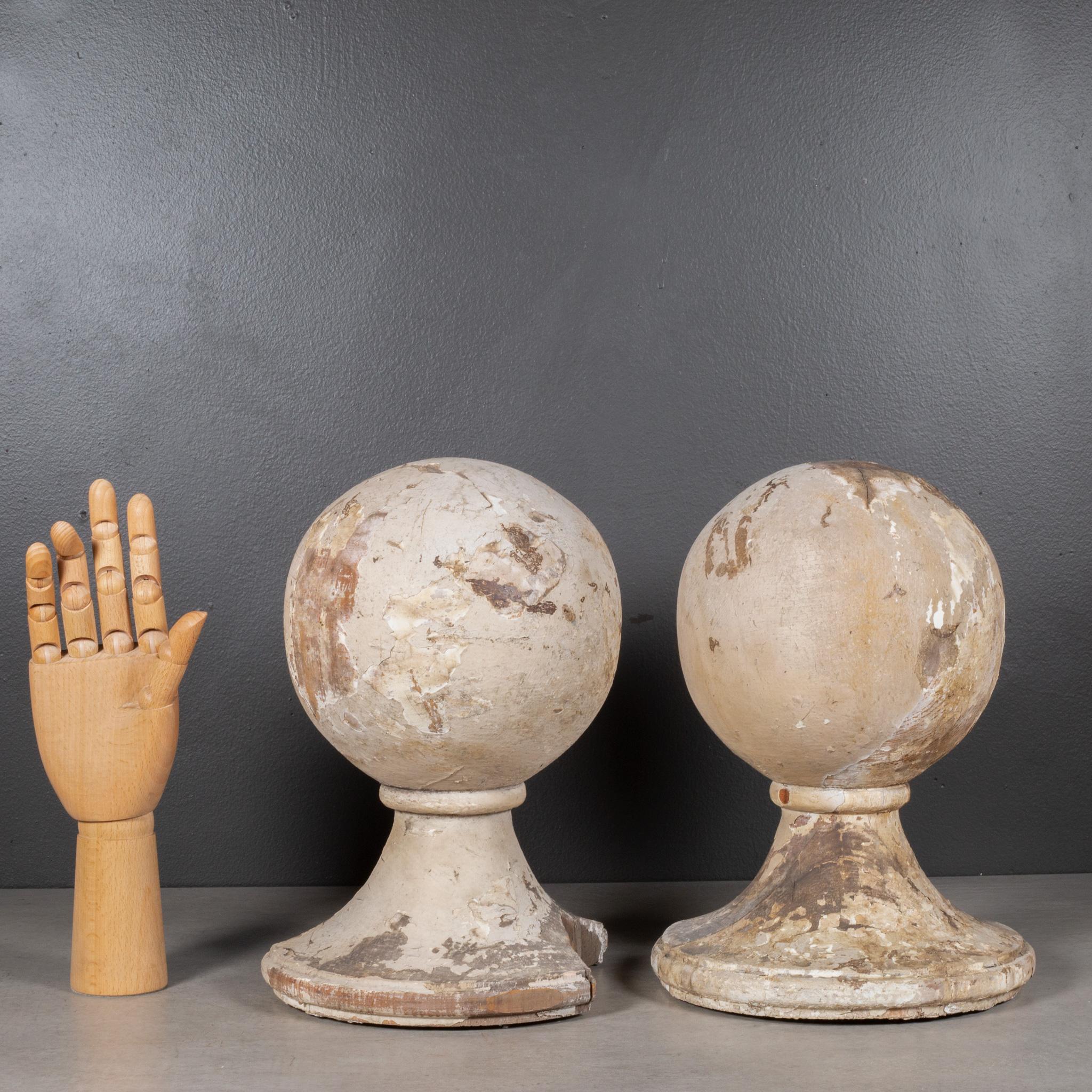 Large Distressed Wooden Ball Finials c.1880-1920 (FREE SHIPPING)  In Good Condition For Sale In San Francisco, CA