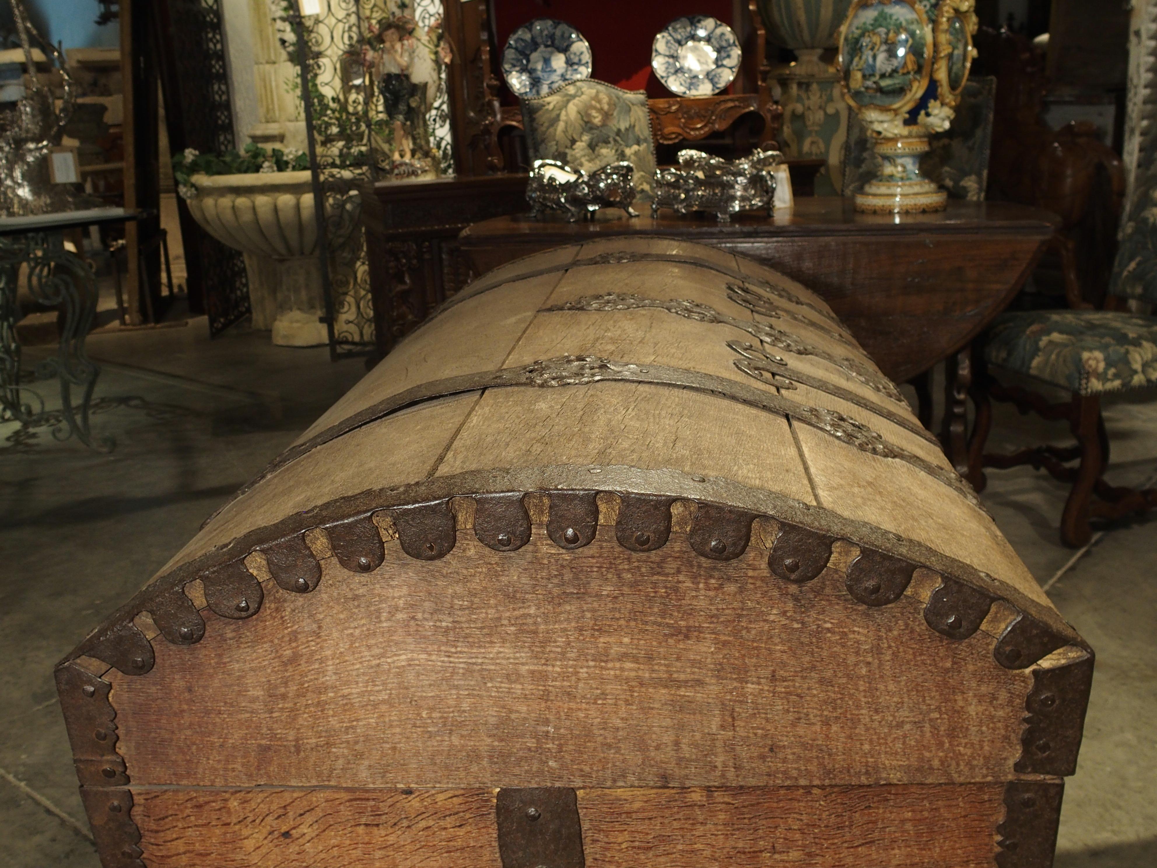 Large Domed Antique Oak Trunk from Alsace, France, circa 1780 In Good Condition In Dallas, TX