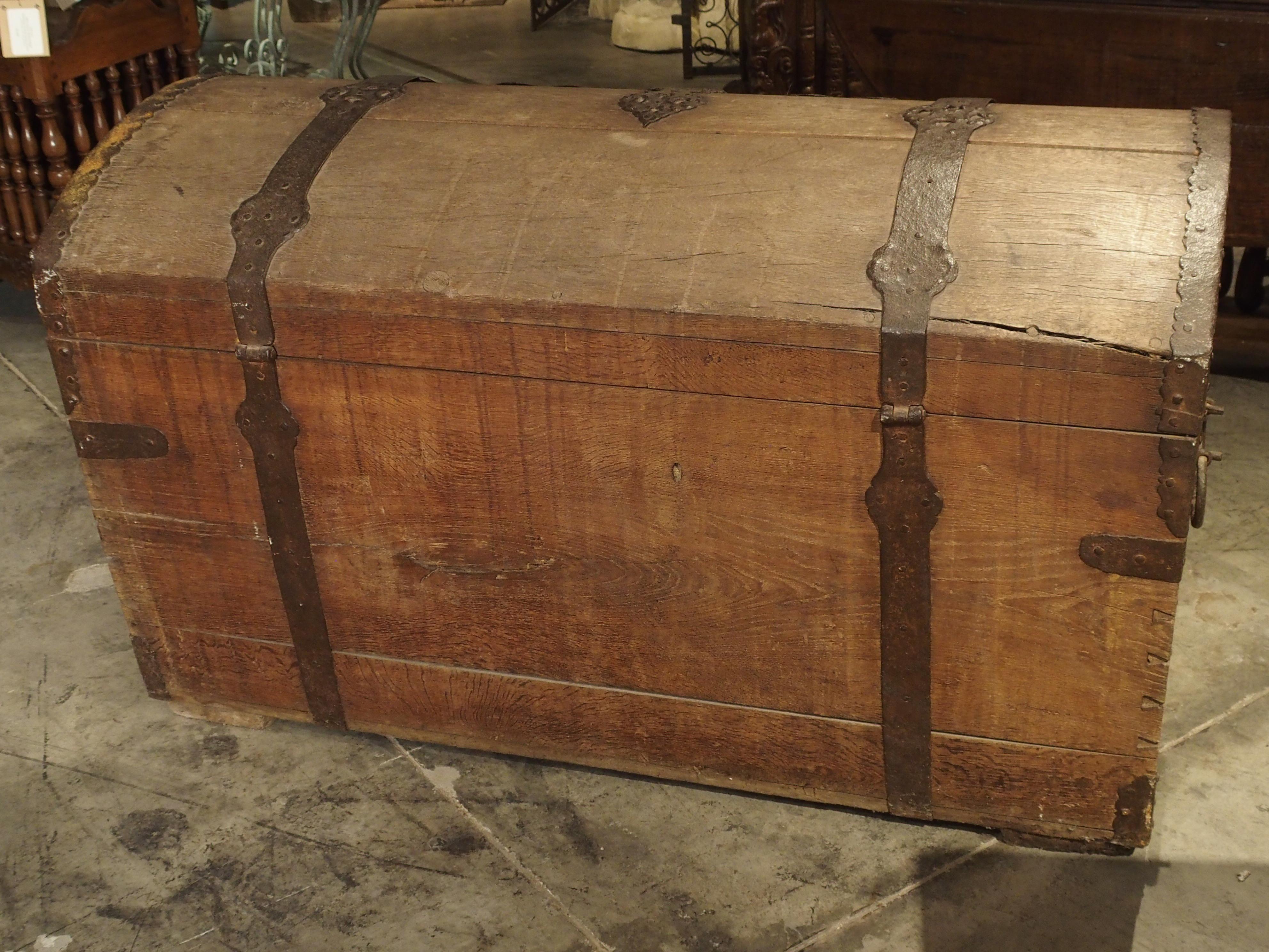 18th Century Large Domed Antique Oak Trunk from Alsace, France, circa 1780