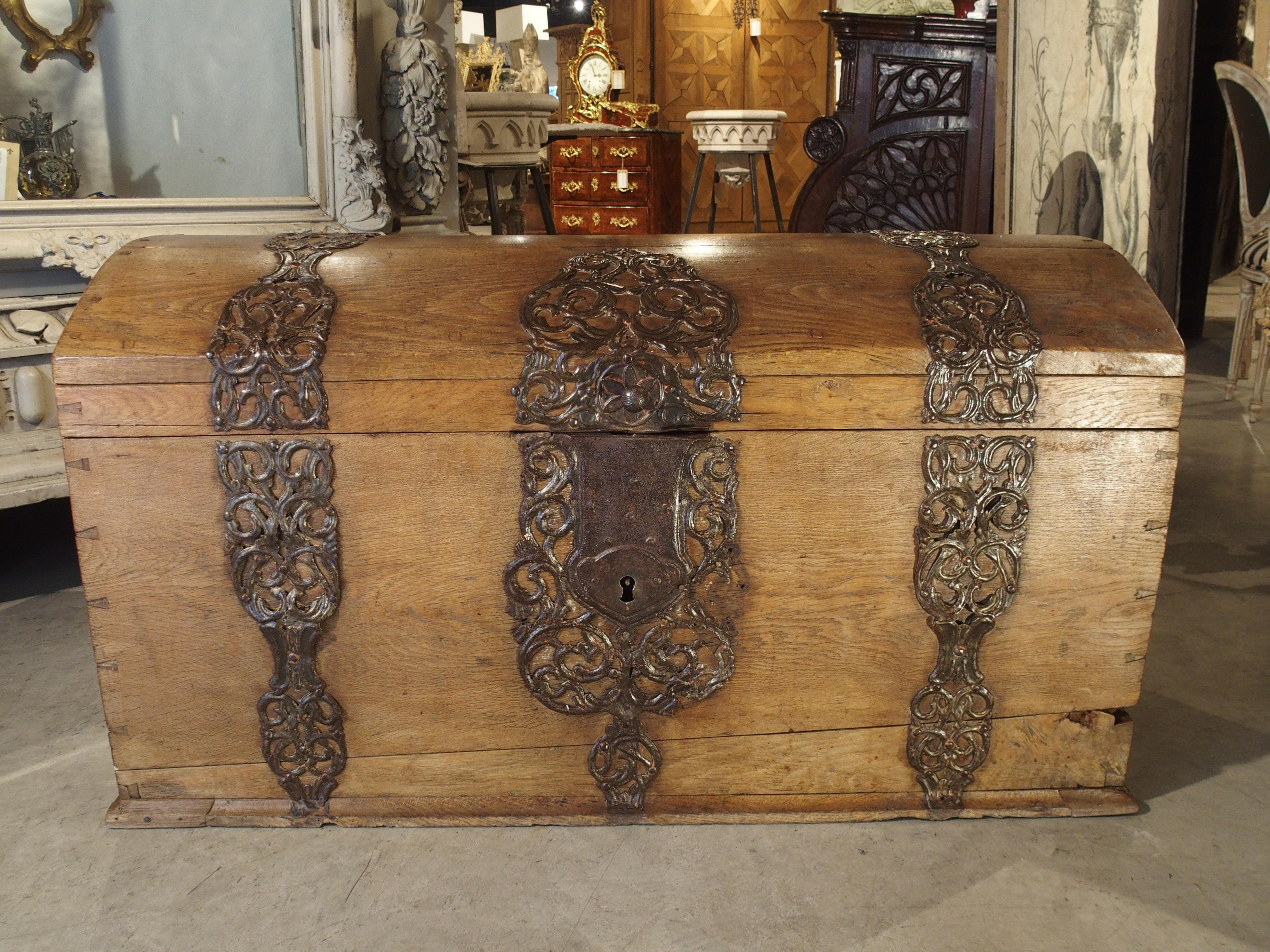 Early 18th Century Large Domed Oak German Baroque Trunk with Decorative Iron Strapwork, circa 1700