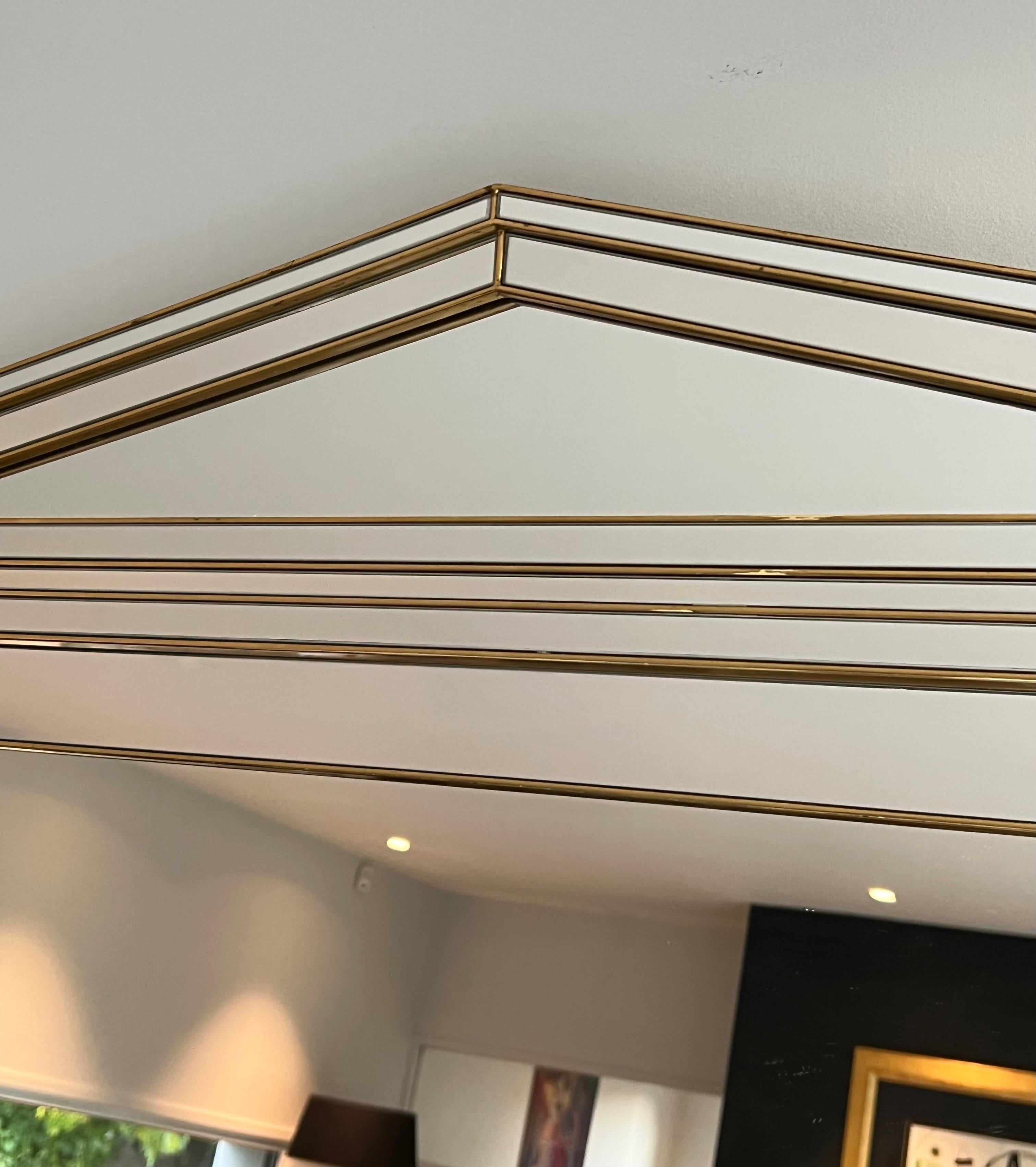 Fin du 20e siècle Grand miroir Domus en bois, plexiglas doré et miroirs en vente