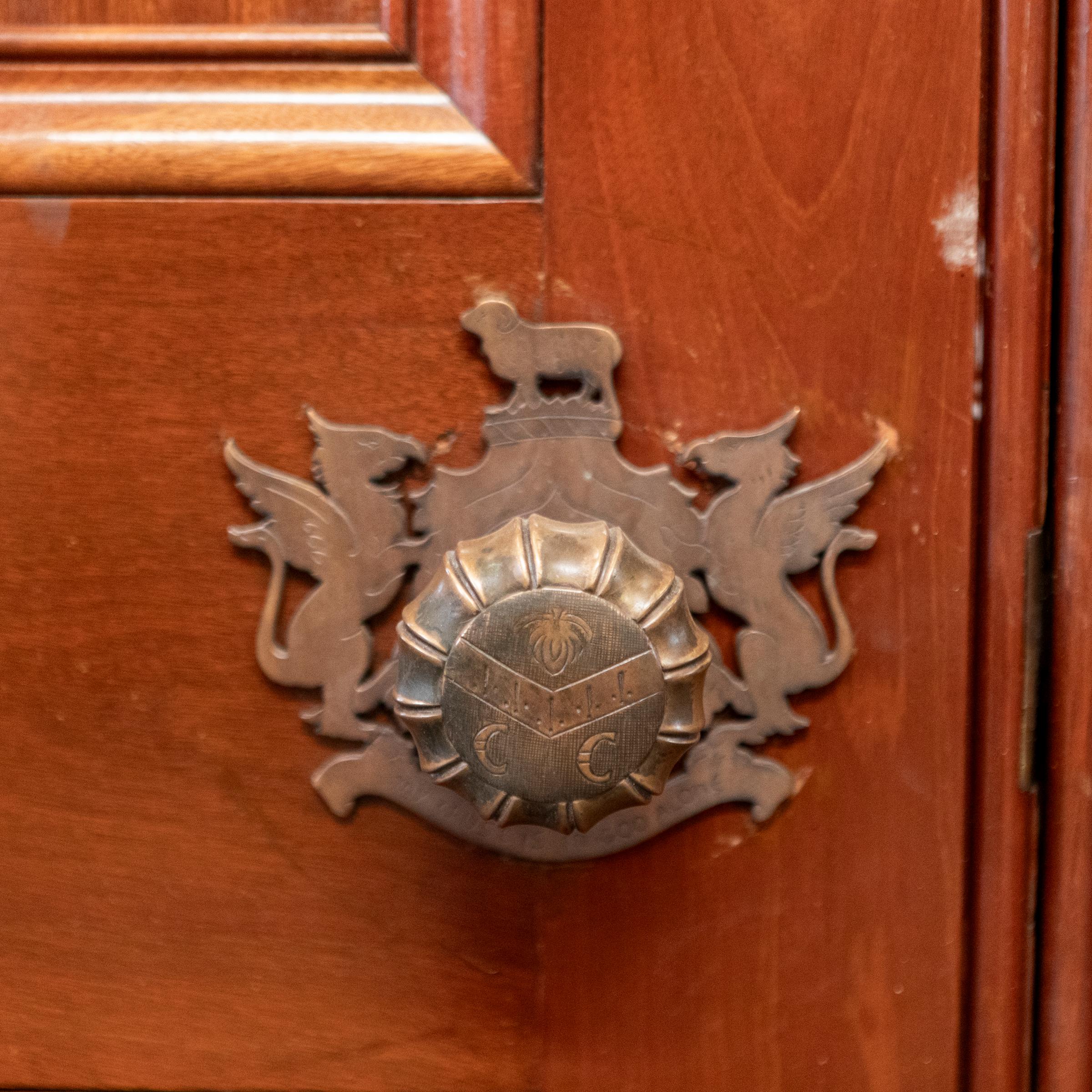 Divisorio per ambienti a due ante di grandi dimensioni  Da Clothworkers' Hall Londra in vendita 9