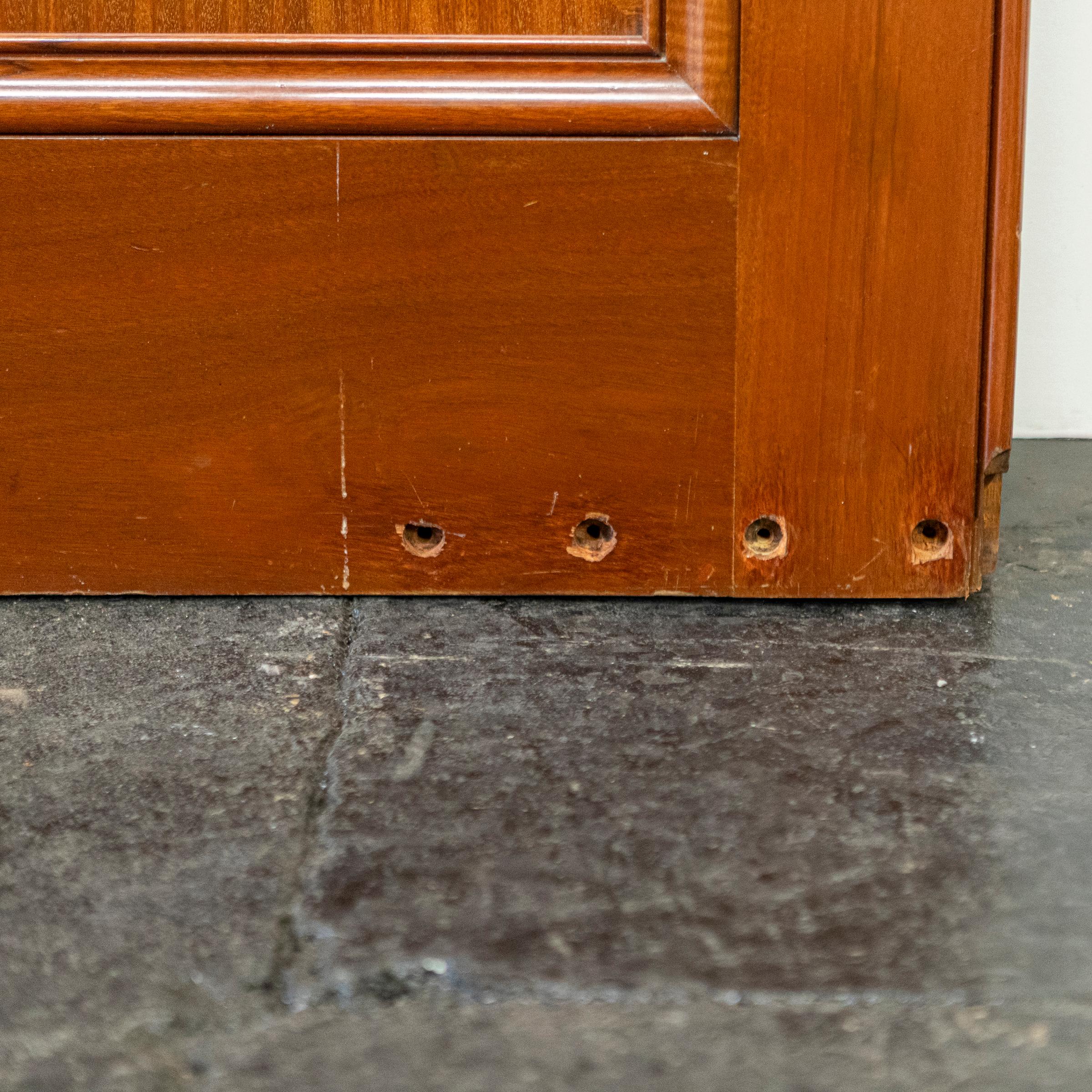 Divisorio per ambienti a due ante di grandi dimensioni  Da Clothworkers' Hall Londra in vendita 2