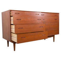 Retro Large Double Dresser, or Danish Sideboard, 8 Drawers, in Teak 1960