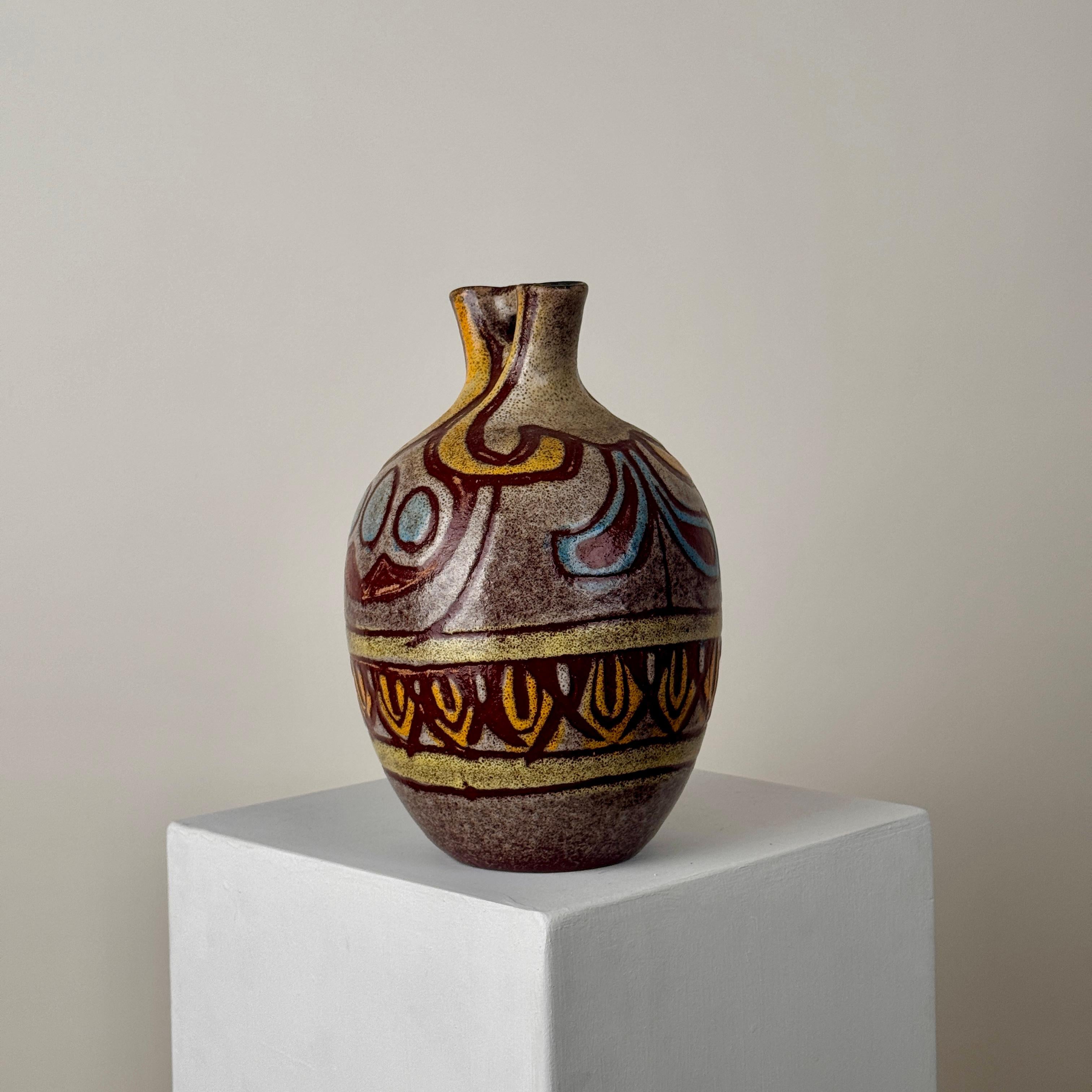 Large double-necked vase by the Accolay potters, France, circa 1960 In Excellent Condition For Sale In PARIS, FR