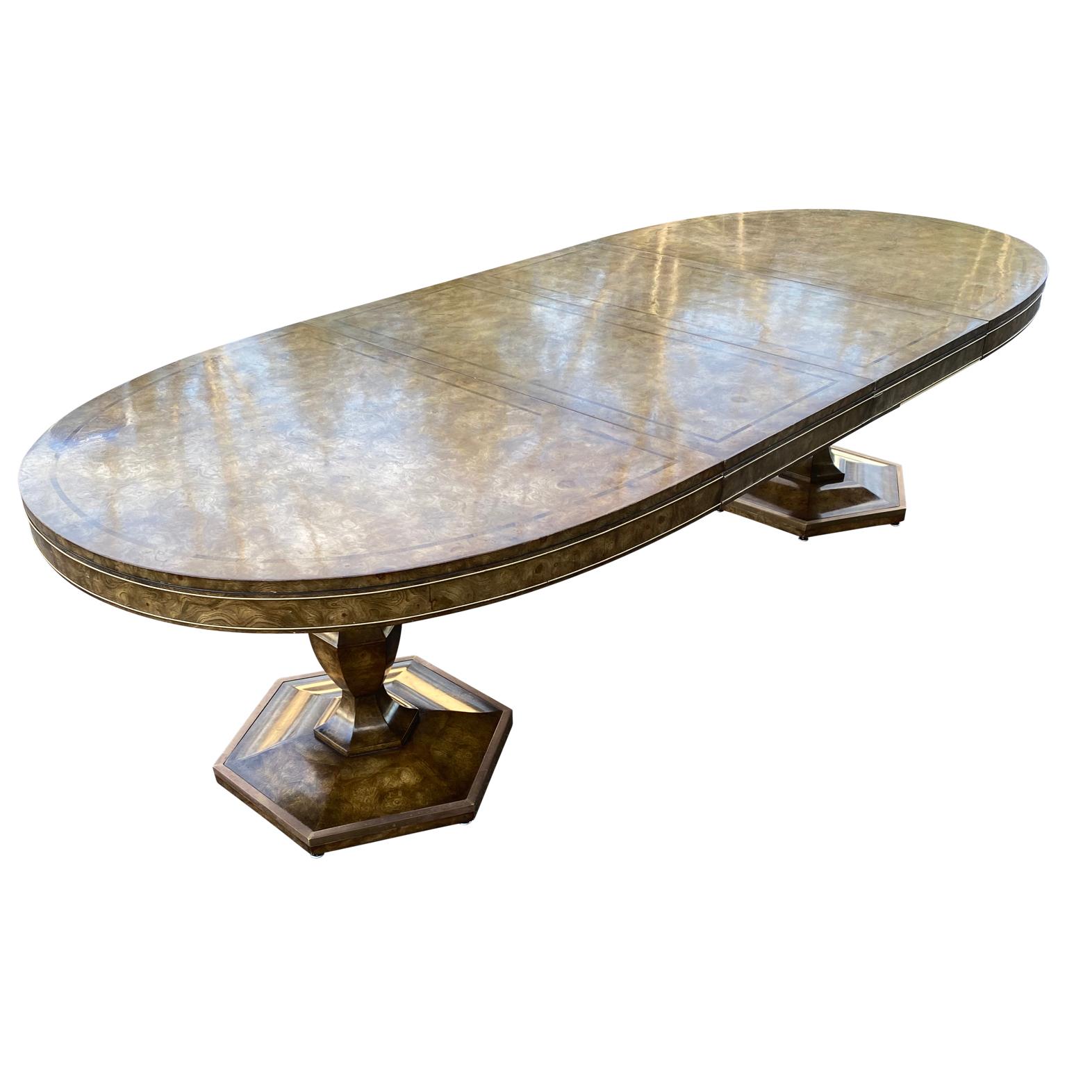 Fin du 20e siècle Grande table de salle à manger Mastercraft en bois de broussin et laiton en vente