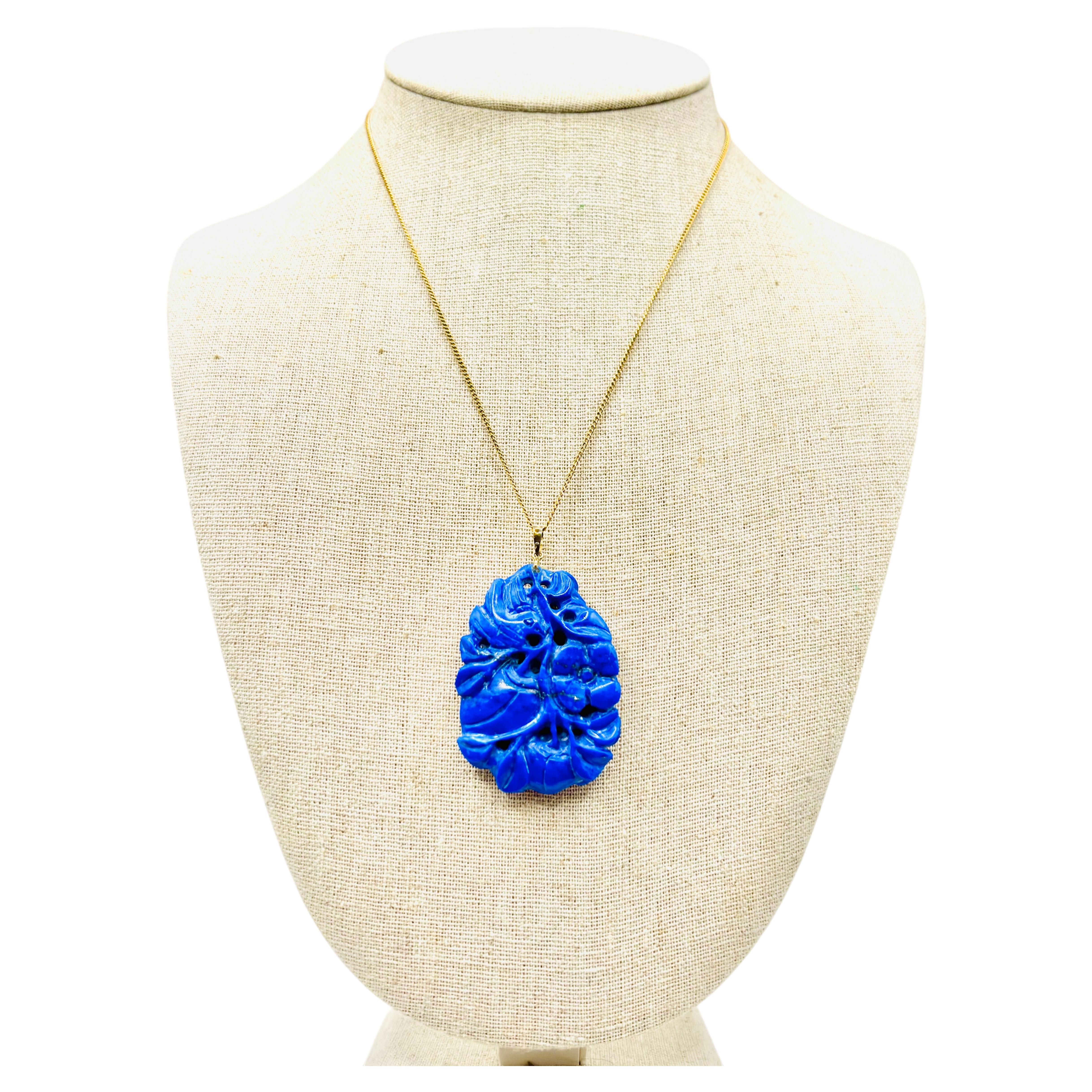 Vintage-Anhänger aus doppelseitig geschnitztem Lapislazuli, Vogelmotiv, Öse aus 14-karätigem Gold