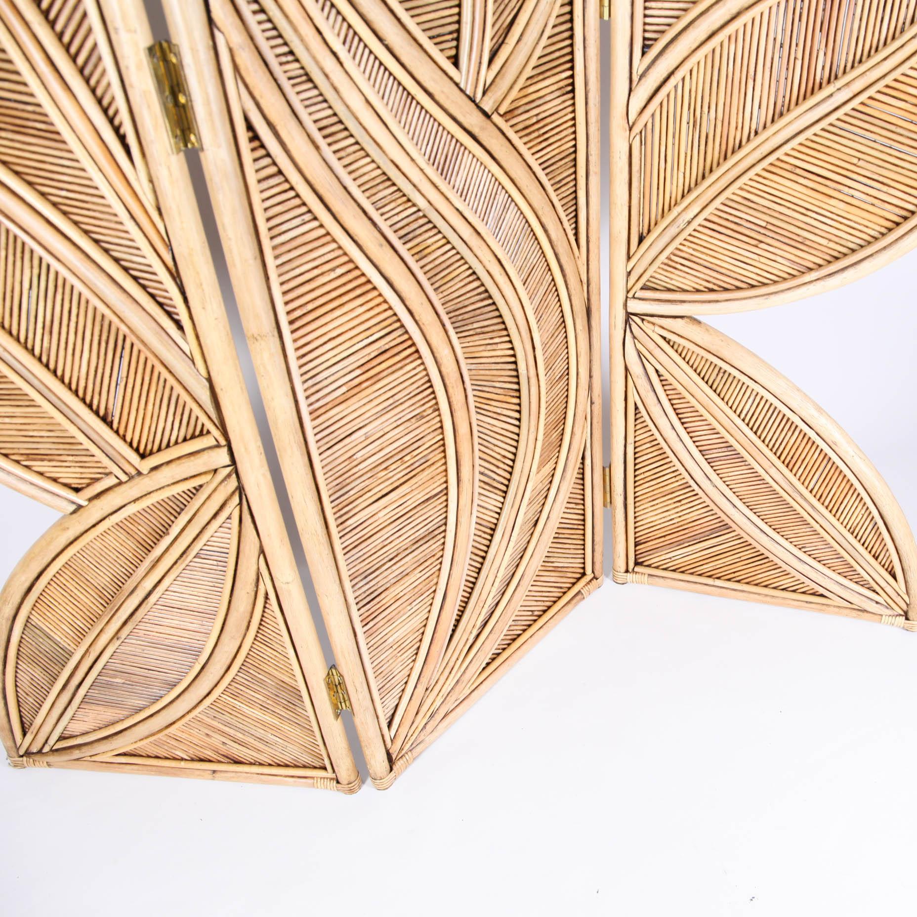 European Large Double-Sided Rattan Leaf Shaped Room Divider / Screen