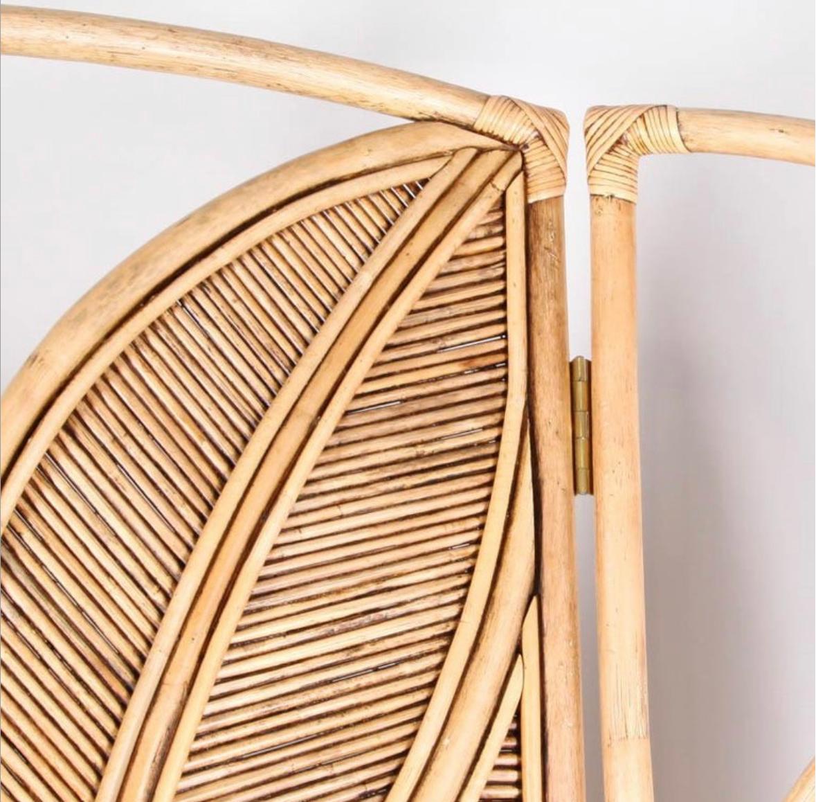 Grande divisorio per ambienti a forma di foglia in rattan a doppia faccia in vendita 1