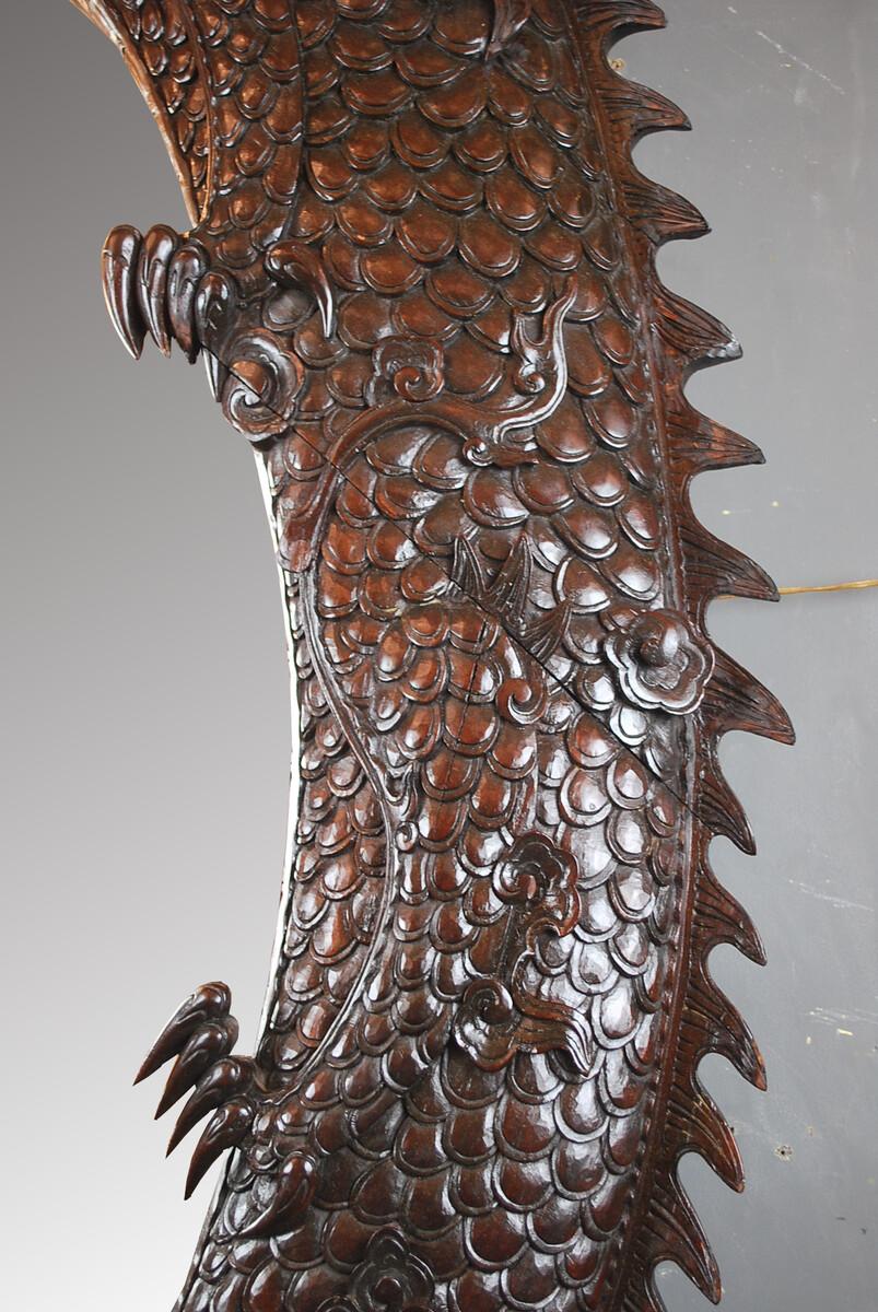 Large Dragon Mirror in Finely Carved Iron Wood, 1900s In Good Condition For Sale In Brussels, BE