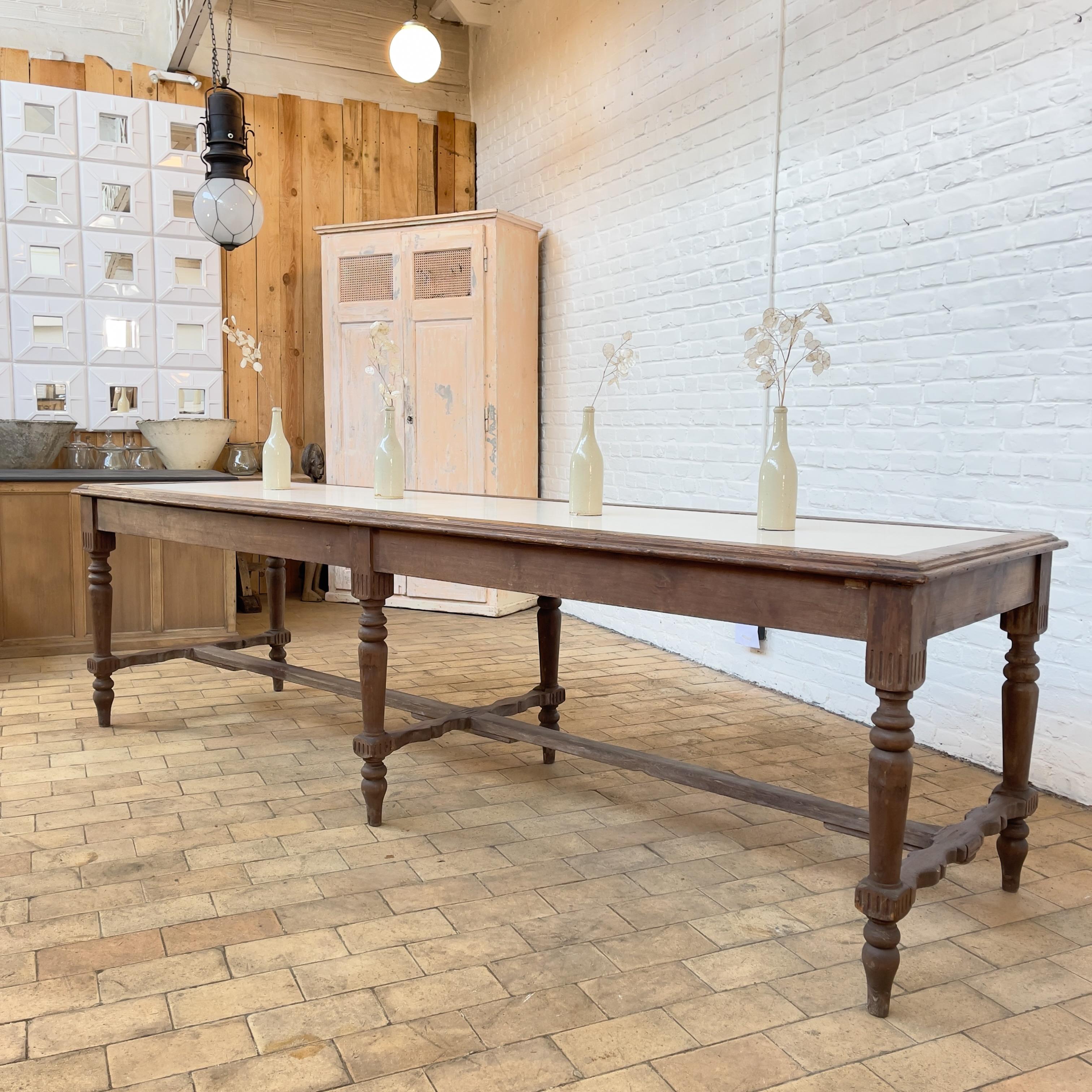 Large Drapery Table in Wood and Natural Stone In Good Condition For Sale In TOURCOING, FR
