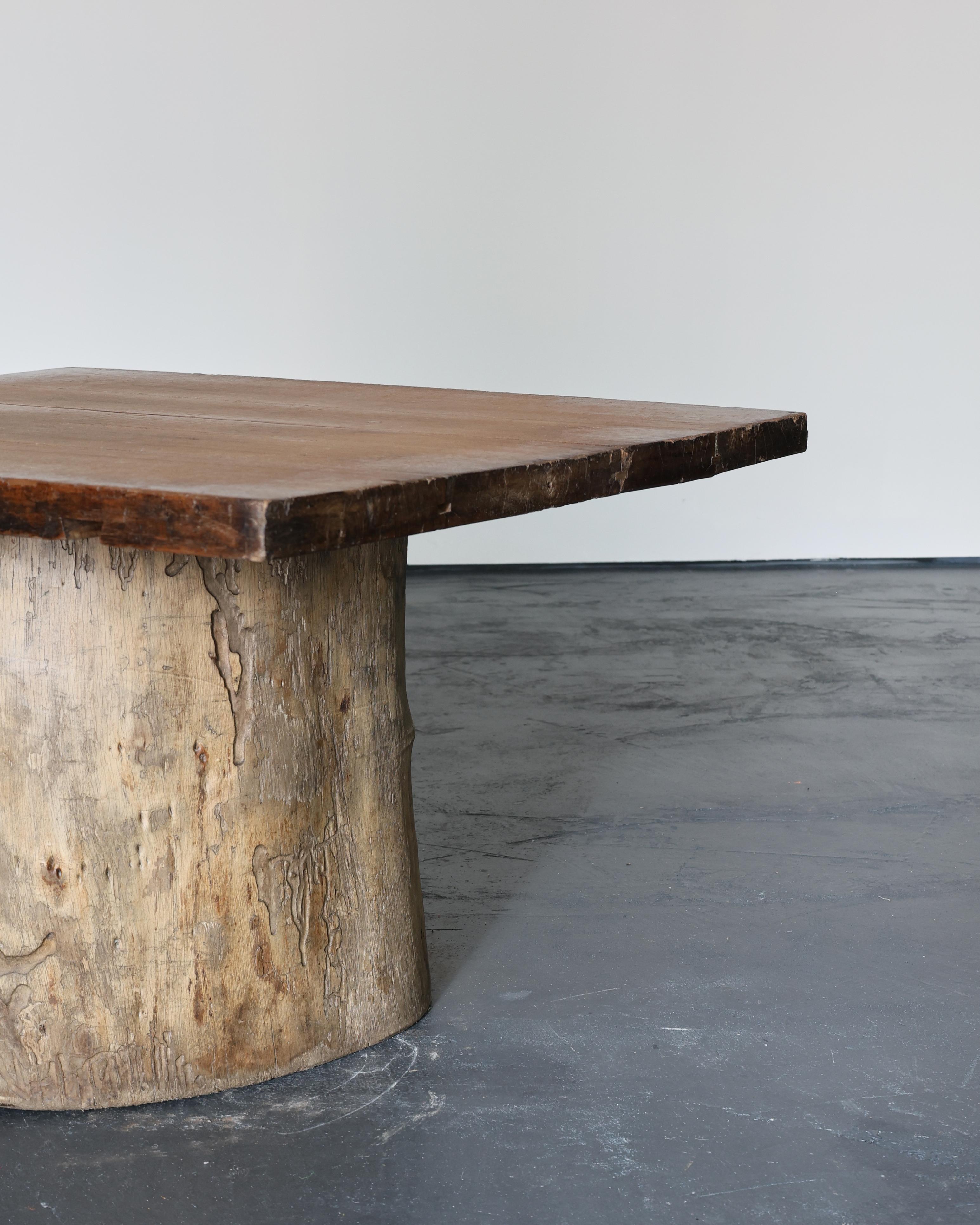 Large Dug Out Japanese Cedar Coffee/Sofa Table Wabi-Sabi (6) In Good Condition For Sale In London, GB