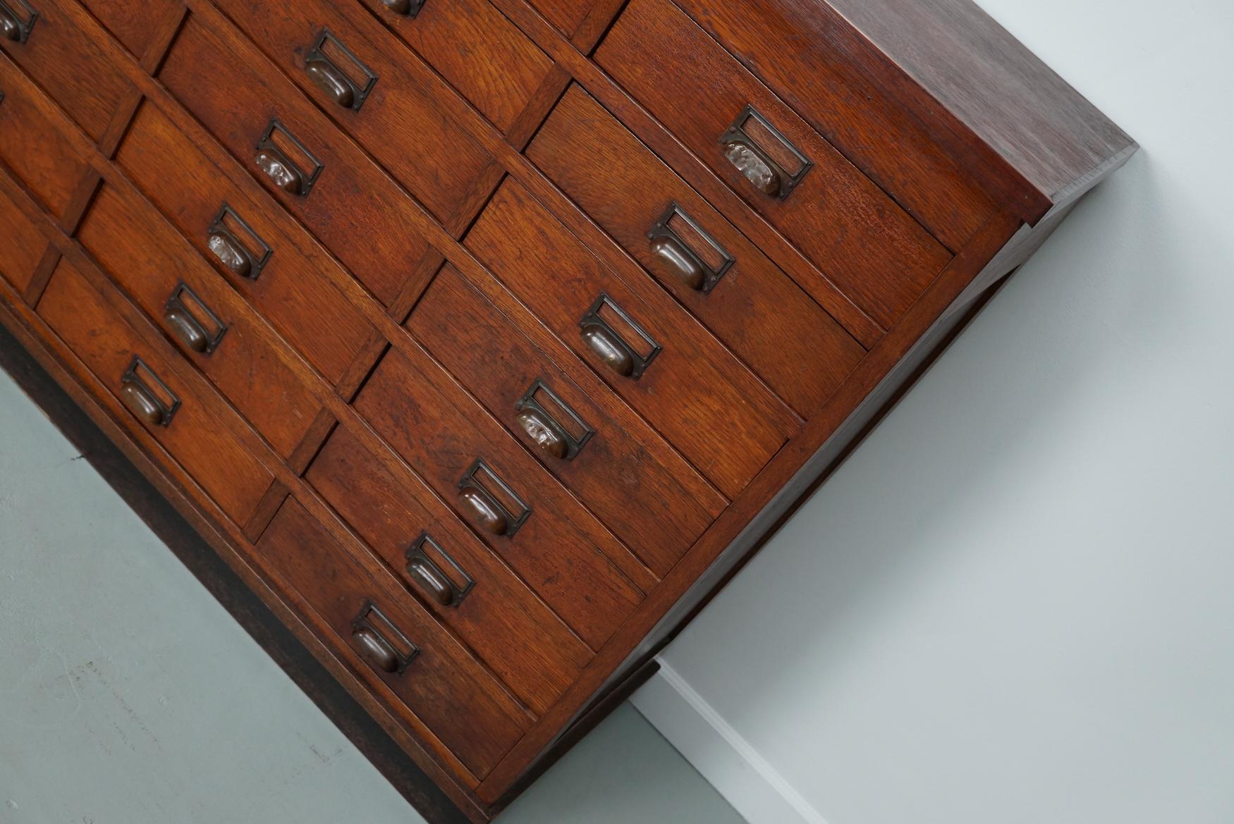 Gran boticario / archivador o aparador de roble holandés, años 30 en Bueno estado para la venta en Nijmegen, NL