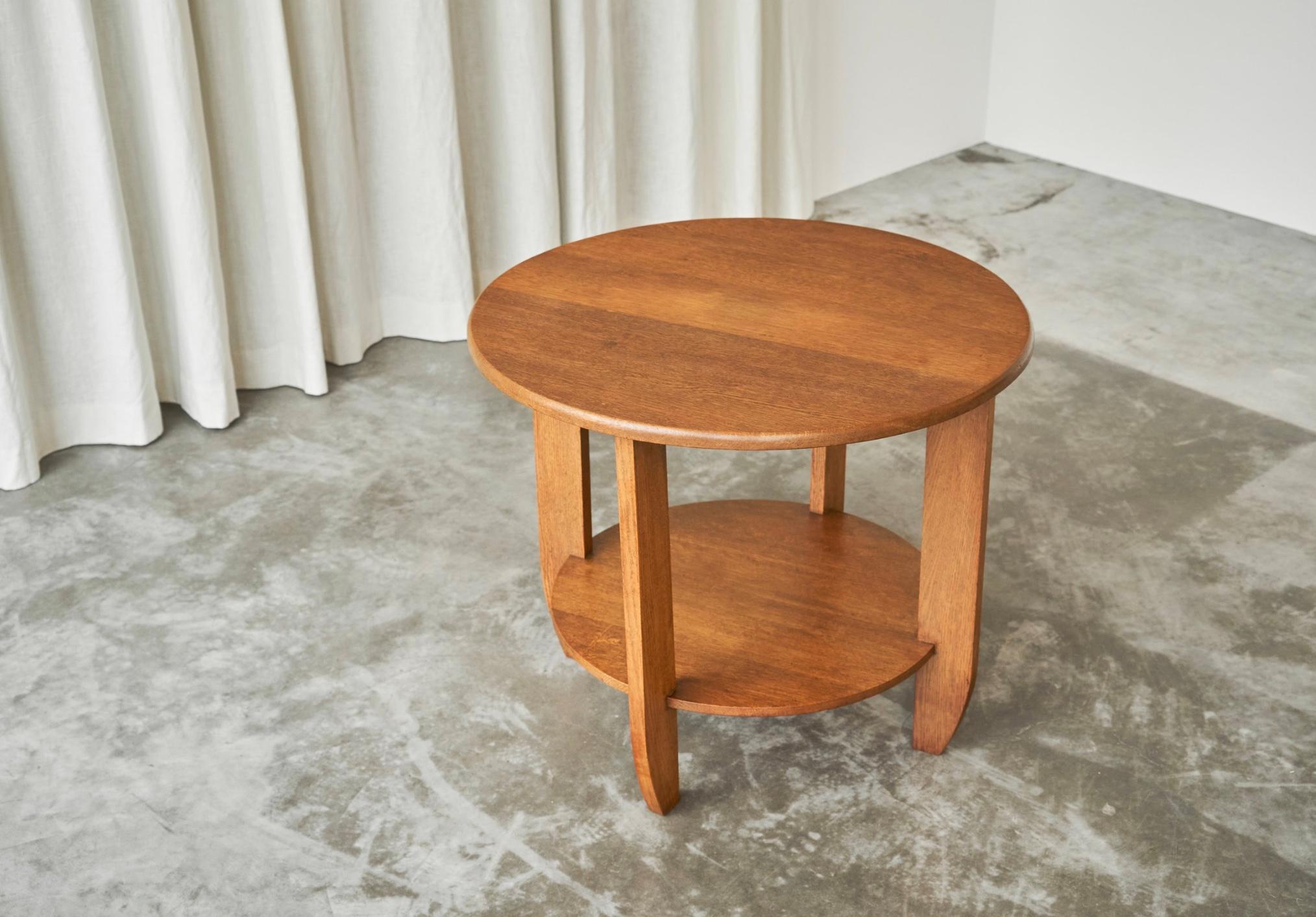 20th Century Large Dutch Side Table or Gueridon Table in Solid Oak 1940s For Sale