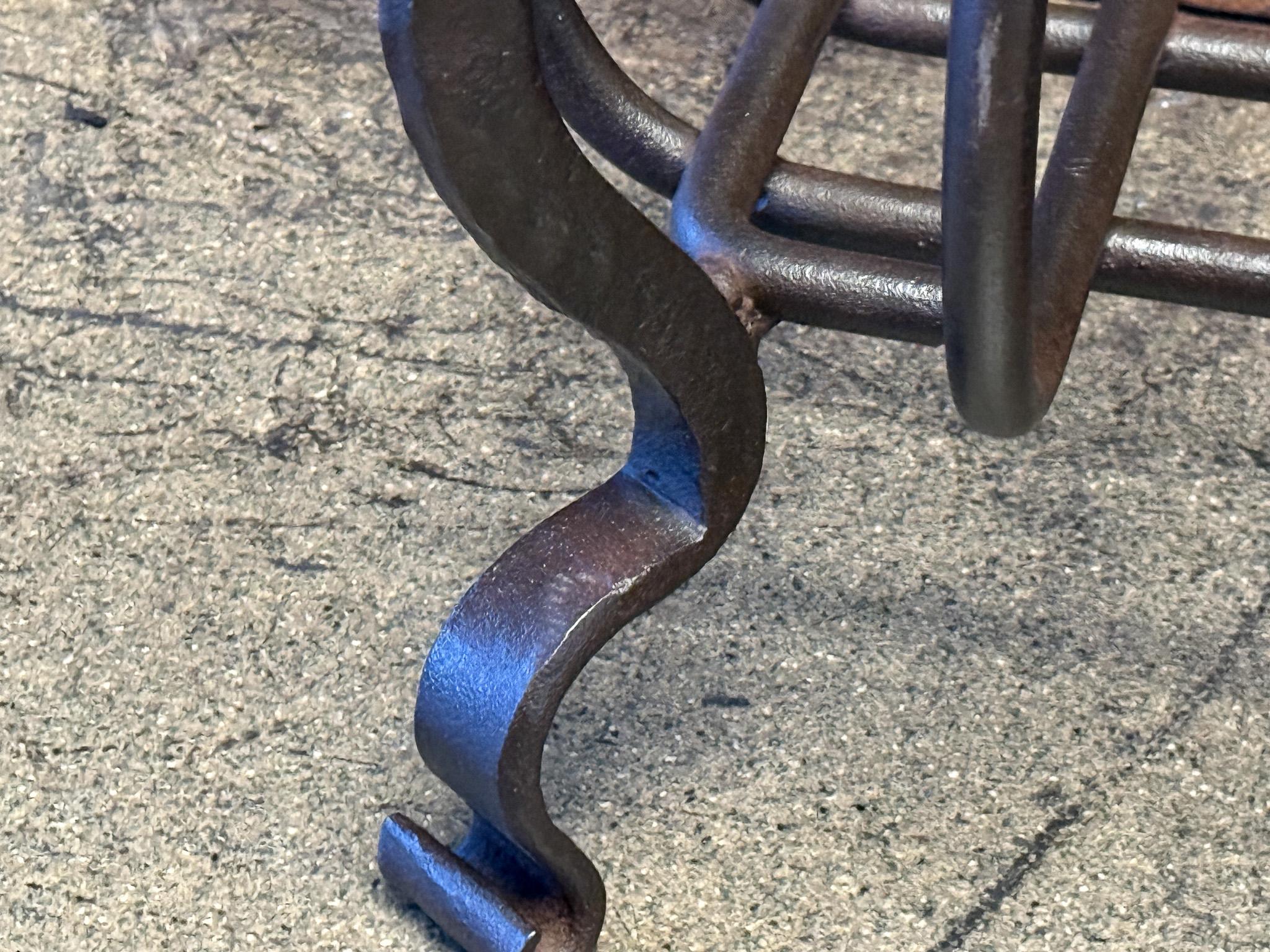 Grande grille de cheminée hollandaise victorienne, 19e siècle en vente 5