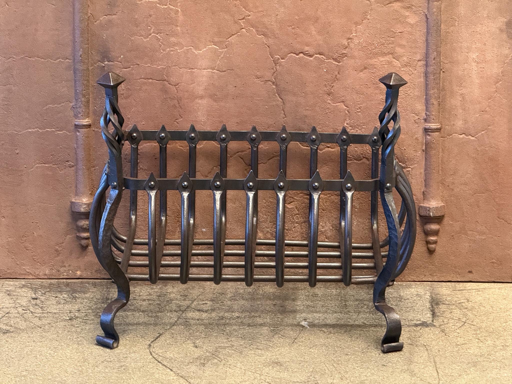 Forgé Grande grille de cheminée hollandaise victorienne, 19e siècle en vente