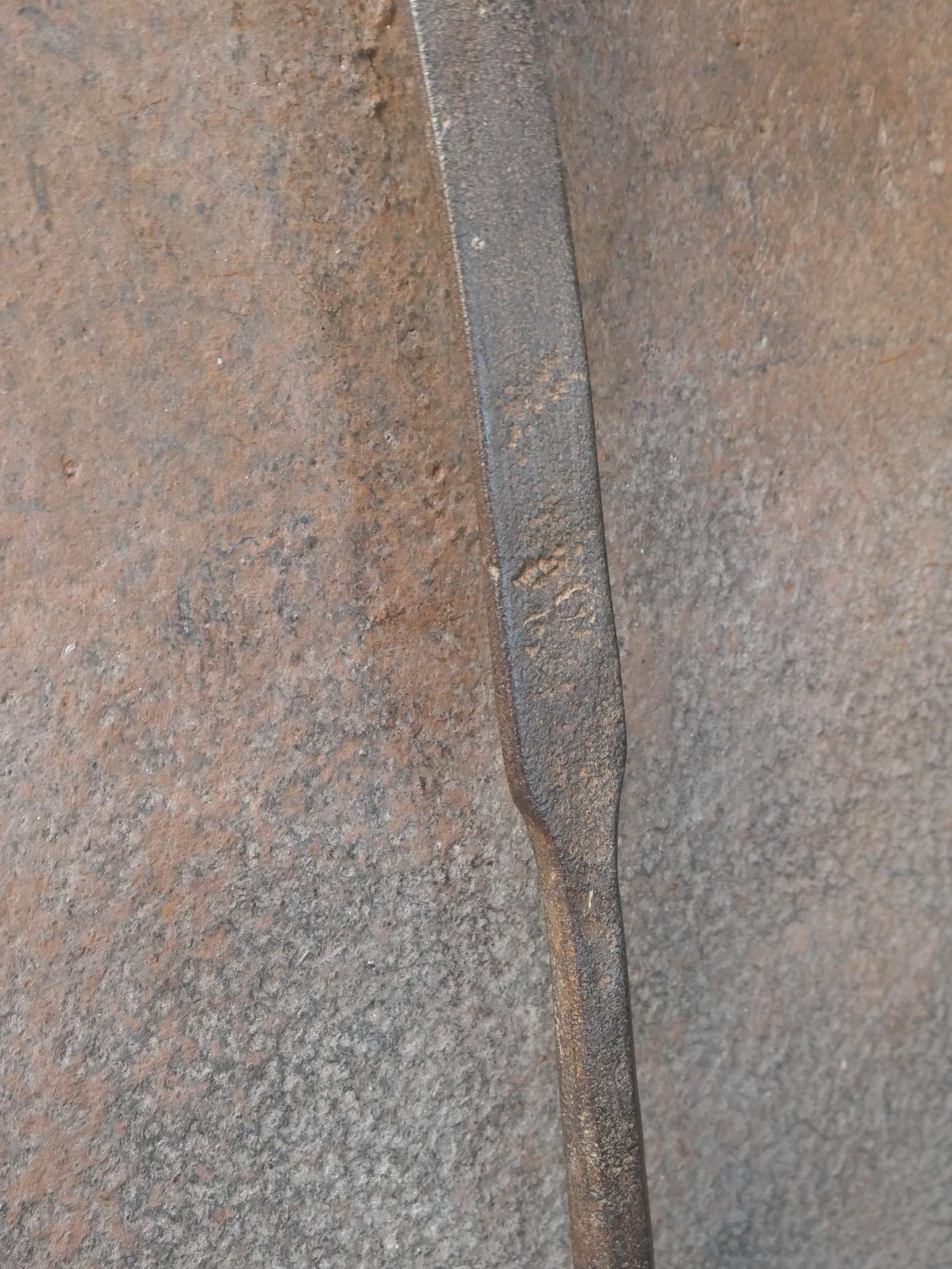 Large Early 18th Century French Fireplace Shovel or Fire Shovel In Good Condition For Sale In Soest, NL