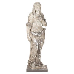 Grande figure de jardin en marbre sculpté du début du 19e siècle représentant une vestale