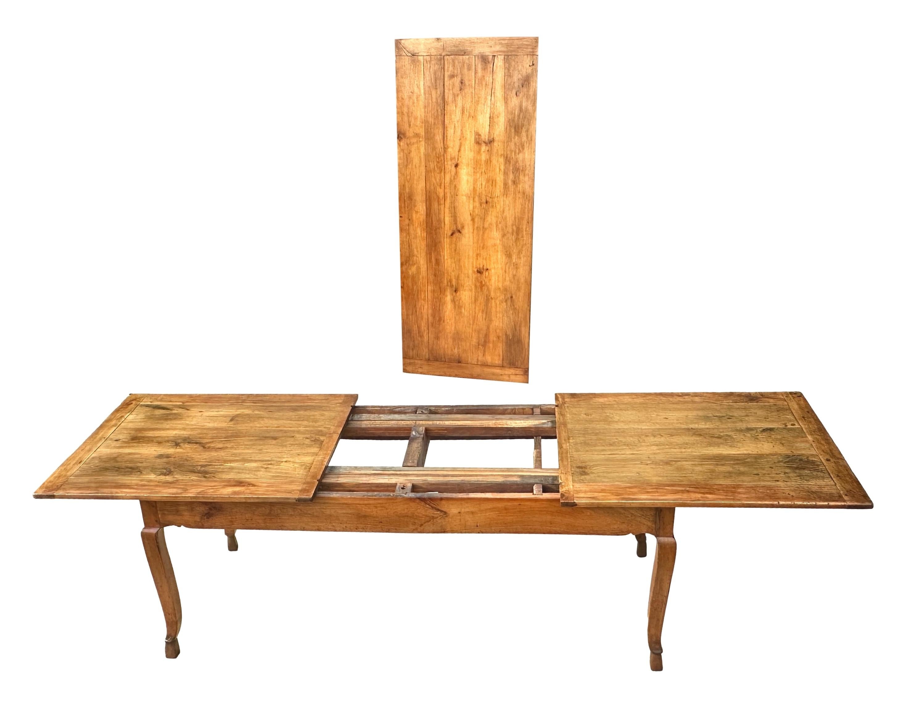 Large Early 19th Century Farmhouse Kitchen Extending Dining Table For Sale 2