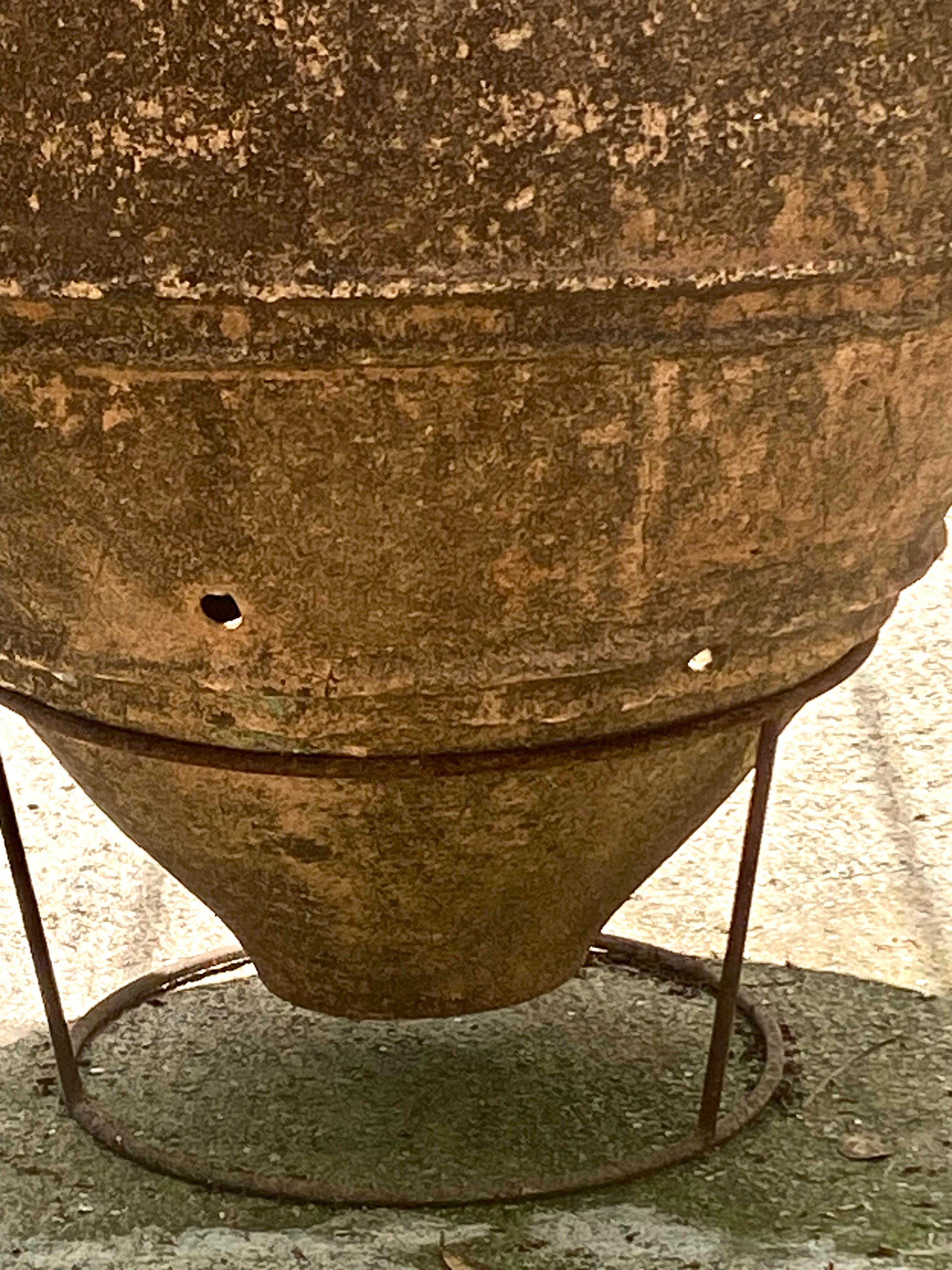 Grande vaso dell'inizio del XIX secolo Origine Portogallo in vendita 1