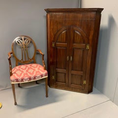 Large Early 19th Century Mahogany Hanging Corner Cupboard