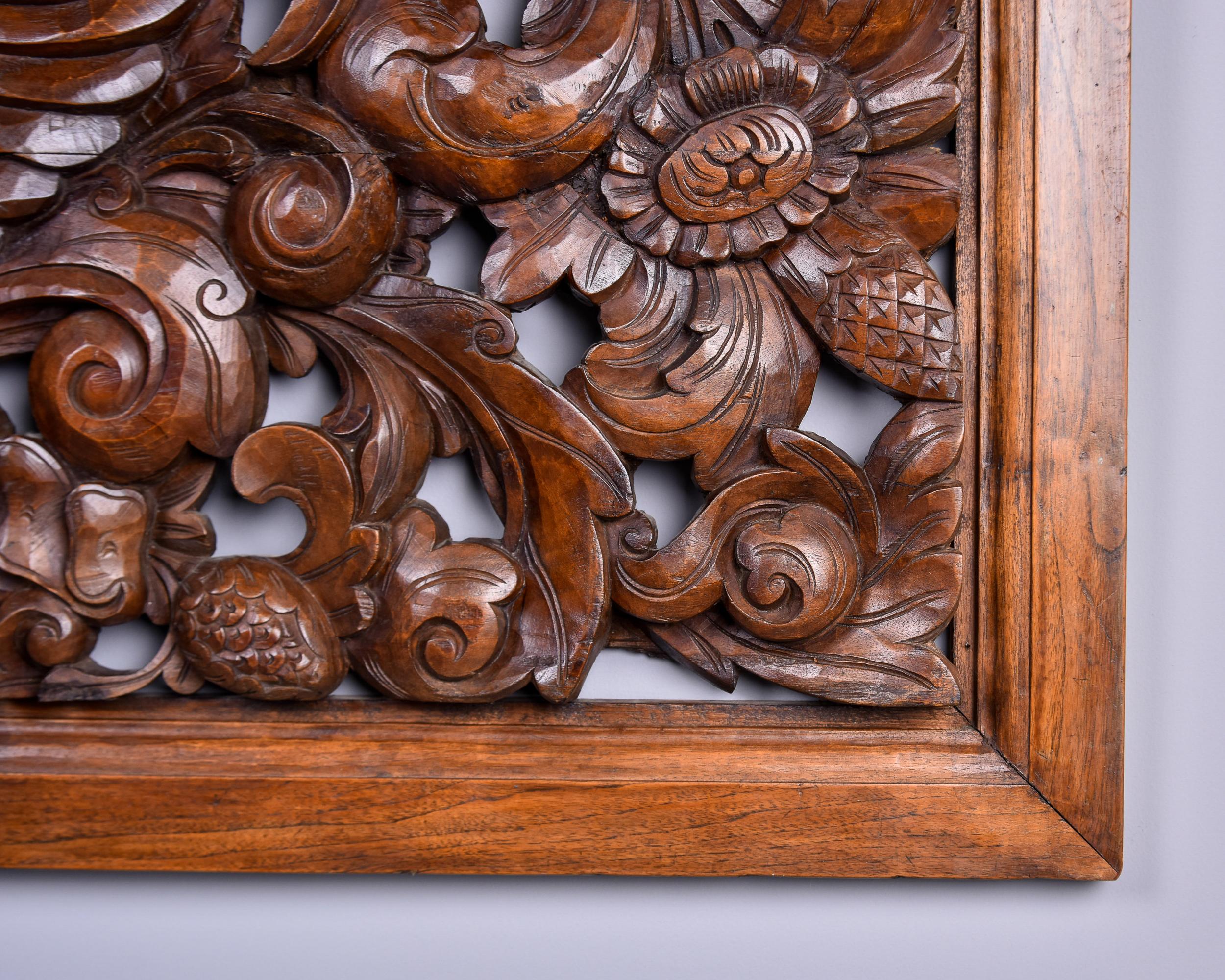 Large Early 20th C Intricately Hand Carved Walnut Panel In Good Condition For Sale In Troy, MI
