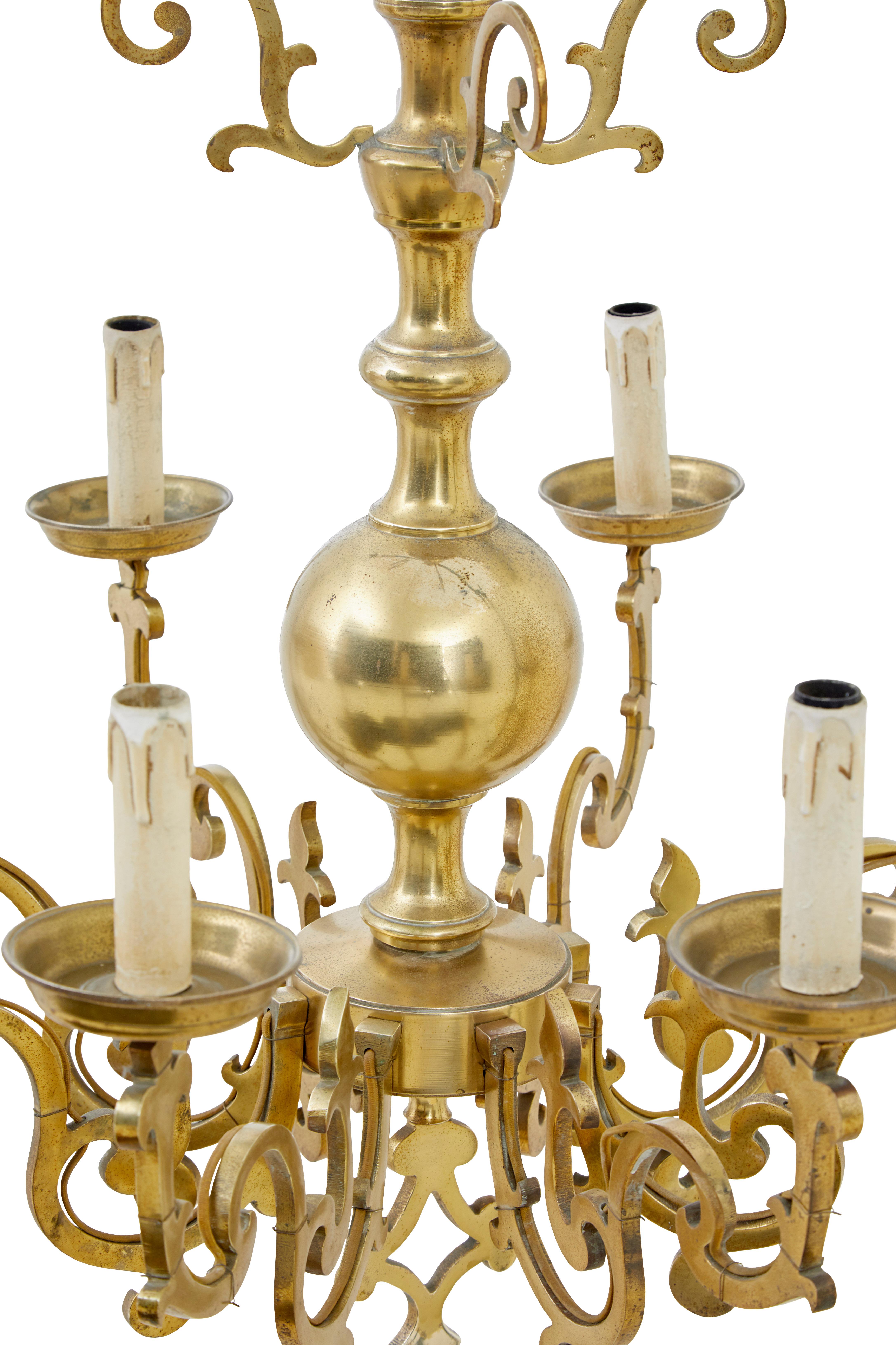 English Large early 20th century 8 arm brass chandelier For Sale