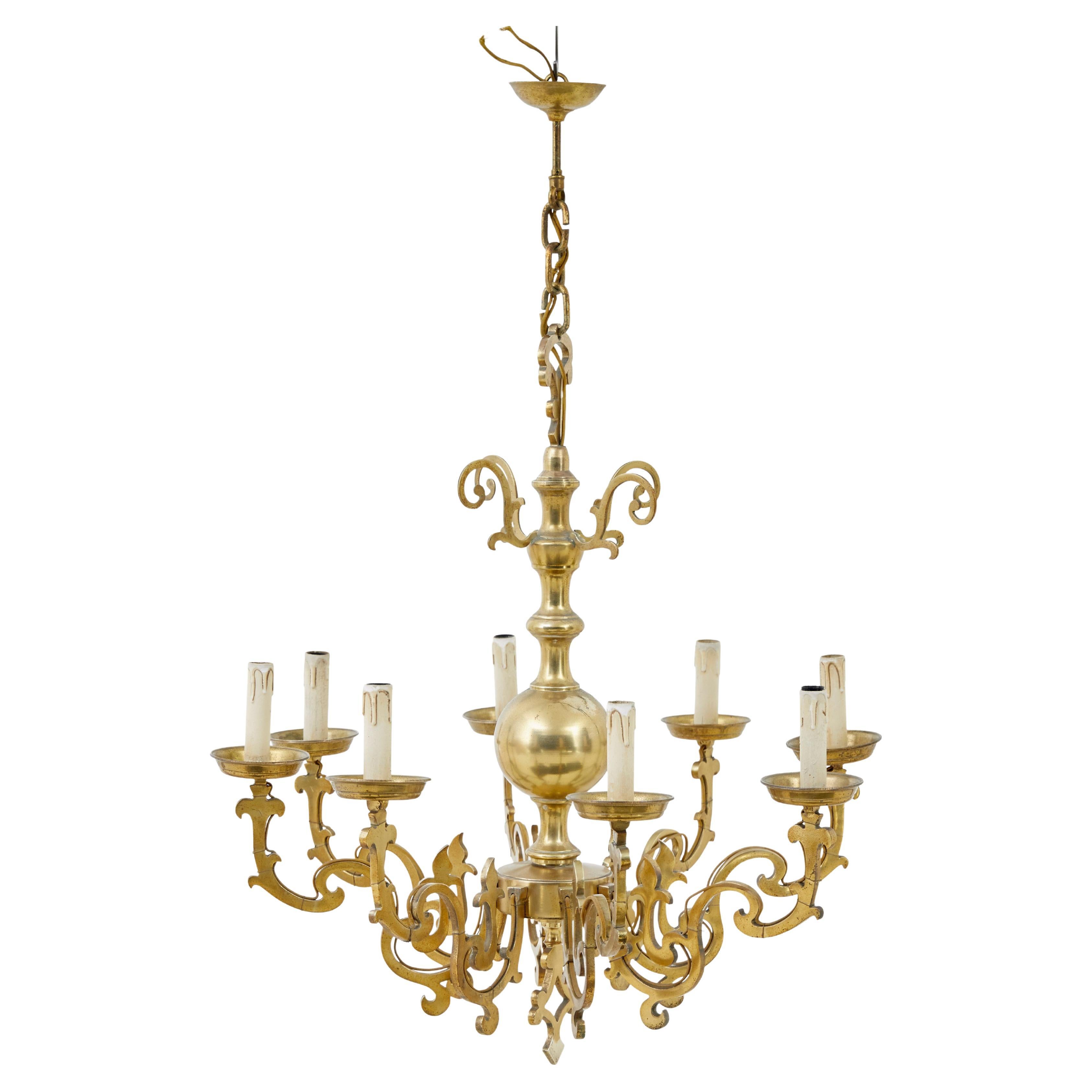 Large early 20th century 8 arm brass chandelier For Sale