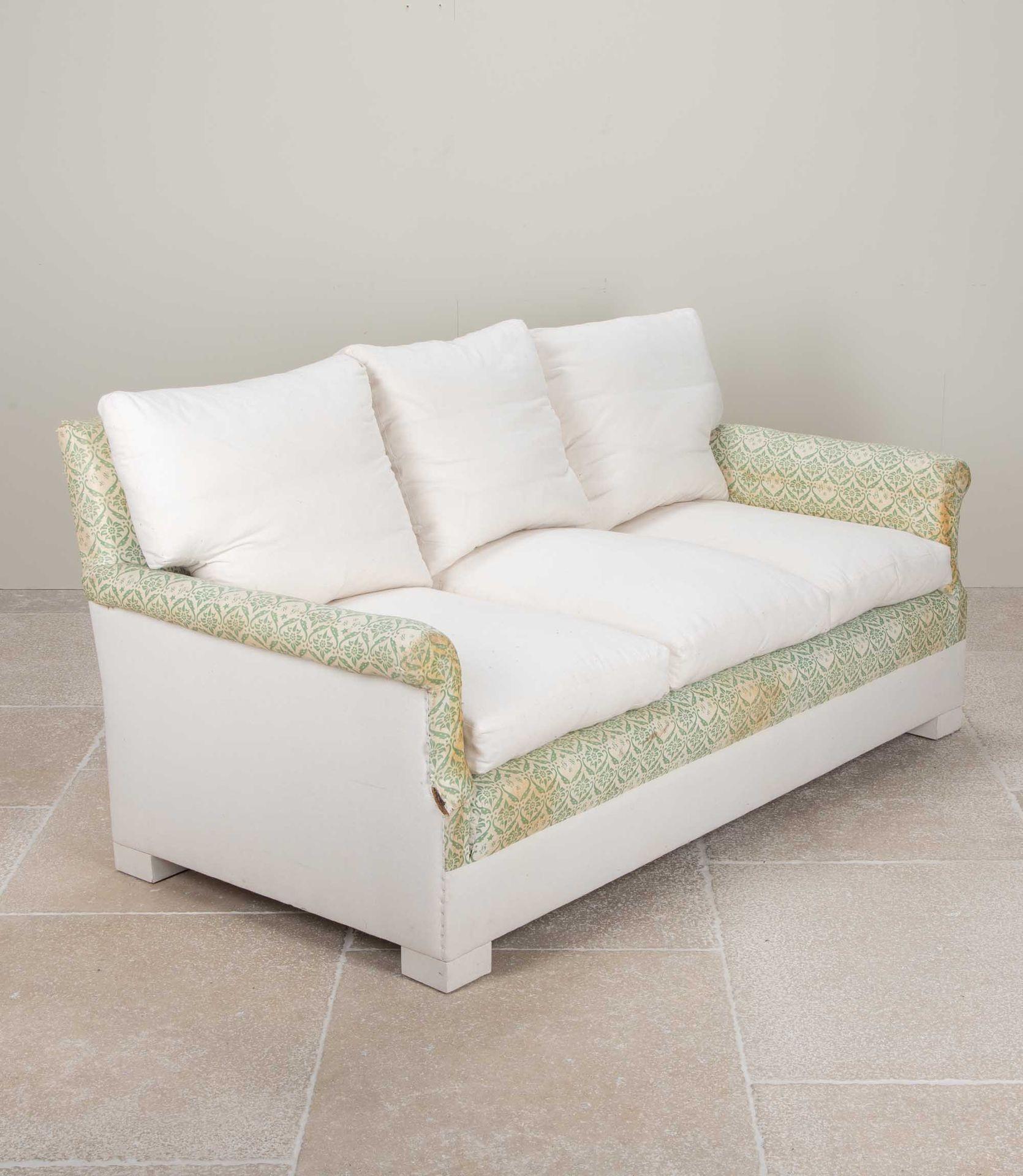 Large early 20th Century bespoke Howard and Sons Ingleby sofa.
Circa 1920.