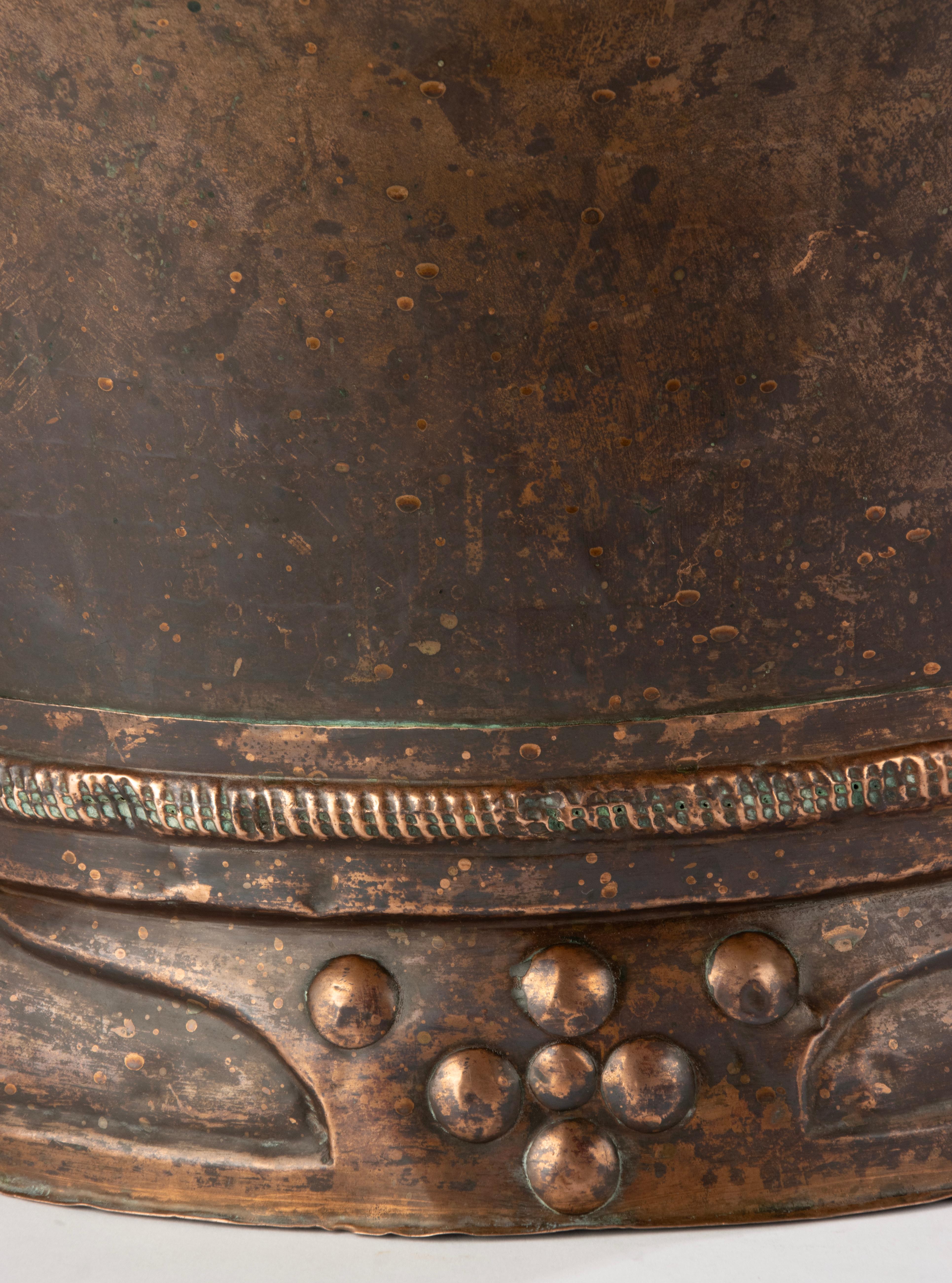 Large Early 20th Century Champagne Bottle Bucket - Arts & Crafts - Copper For Sale 5