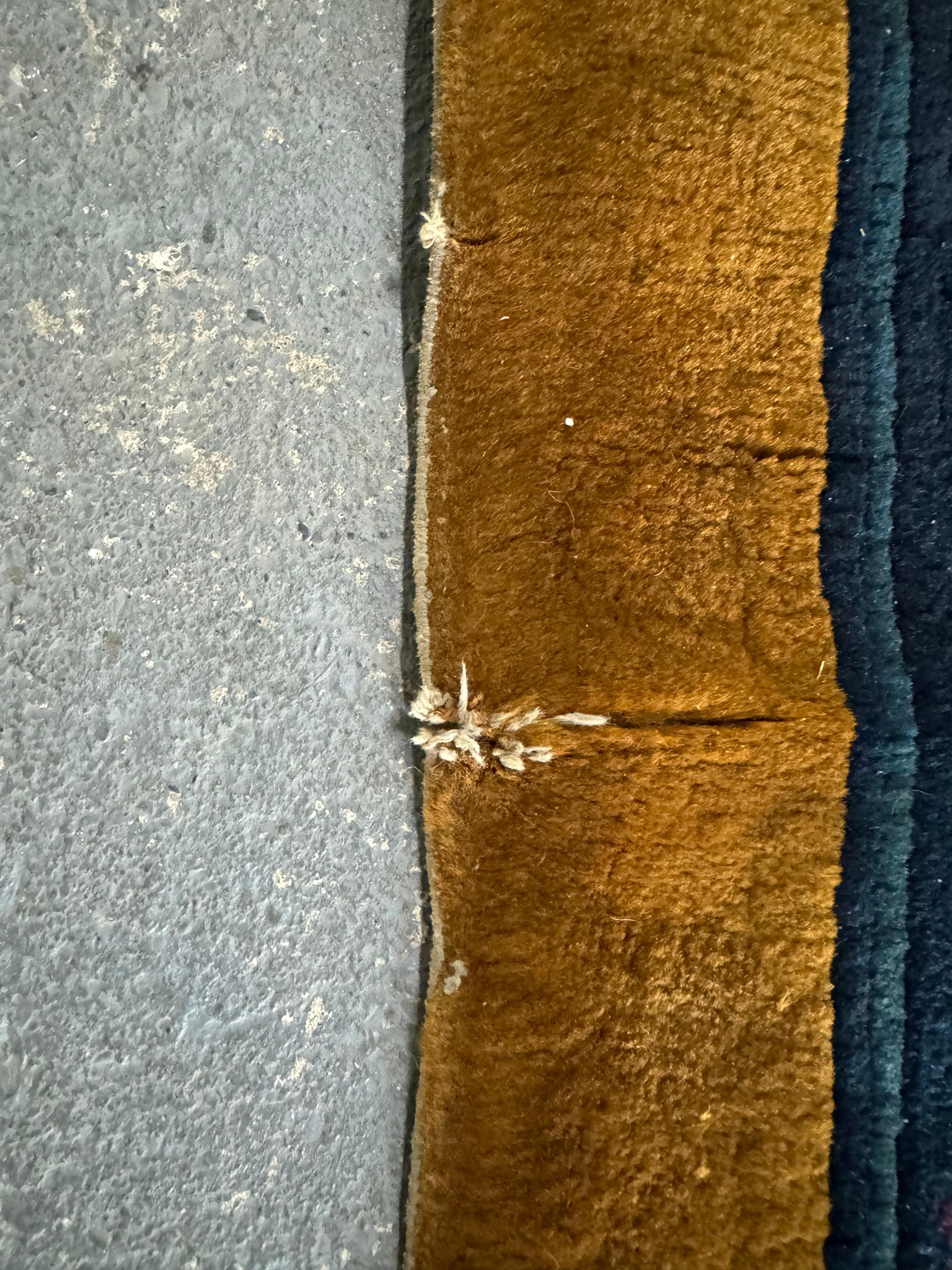 Alfombra antigua china Art Decó, de Walter Nichols. naranja dorado/azul 10