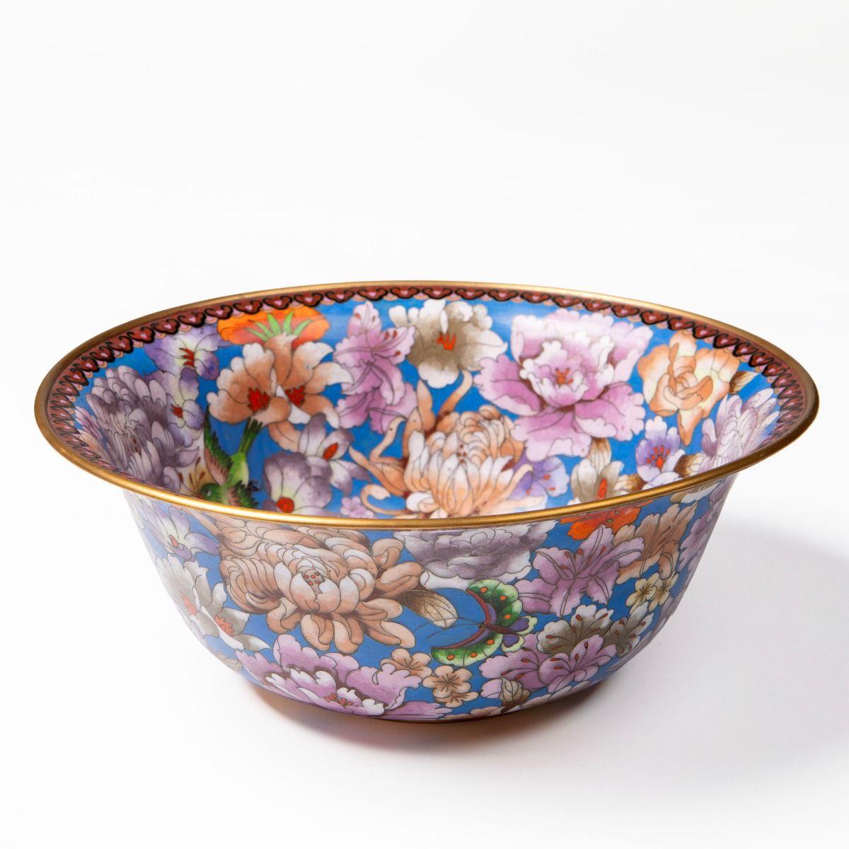 Gran cuenco chino de esmalte cloisonné de principios del siglo XX, dinastía Qing Chino en venta