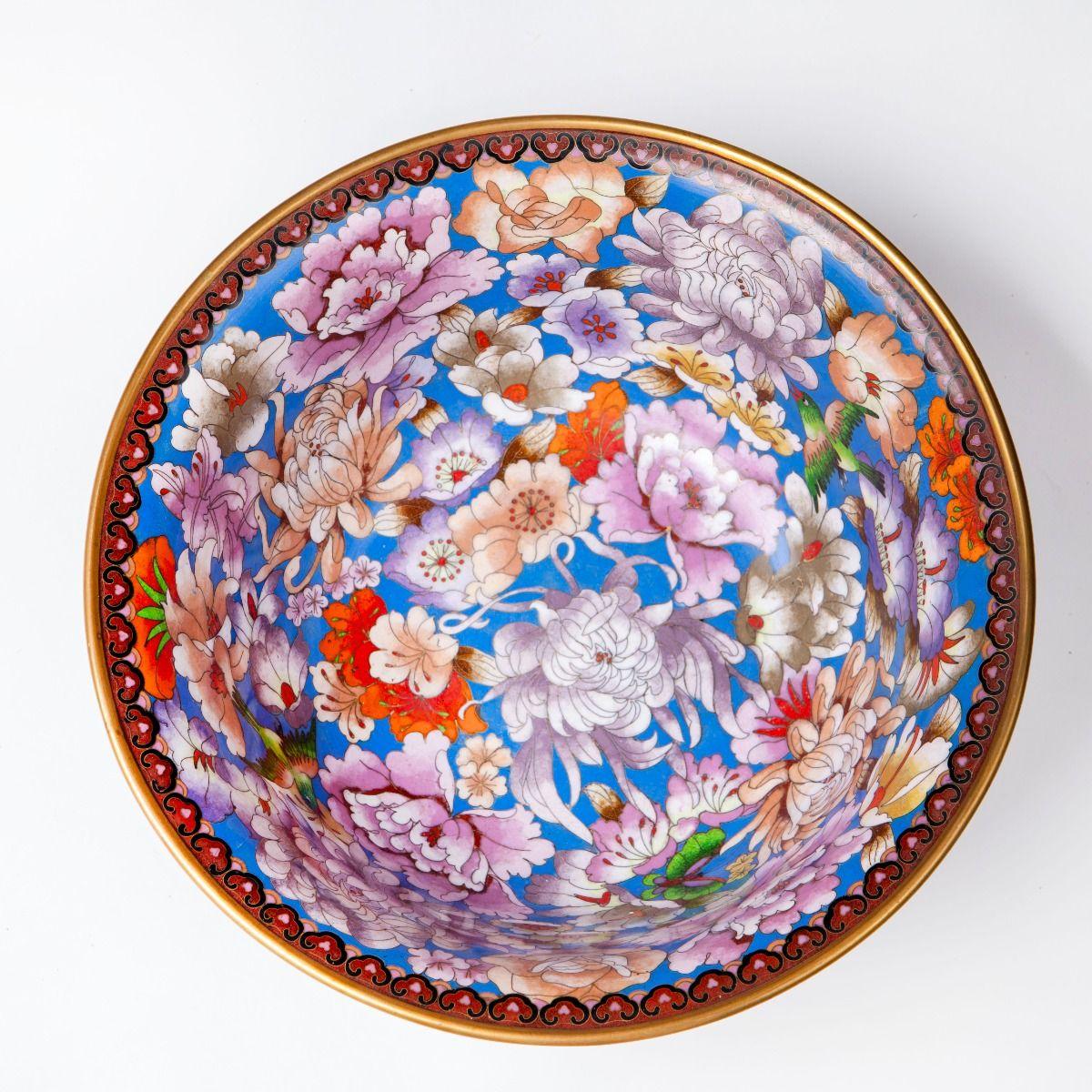 Gran cuenco chino de esmalte cloisonné de principios del siglo XX, dinastía Qing en Bueno estado para la venta en Kastrup, DK