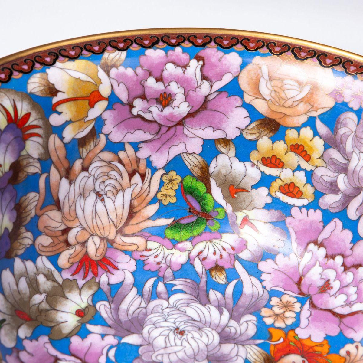 Gran cuenco chino de esmalte cloisonné de principios del siglo XX, dinastía Qing en venta 4