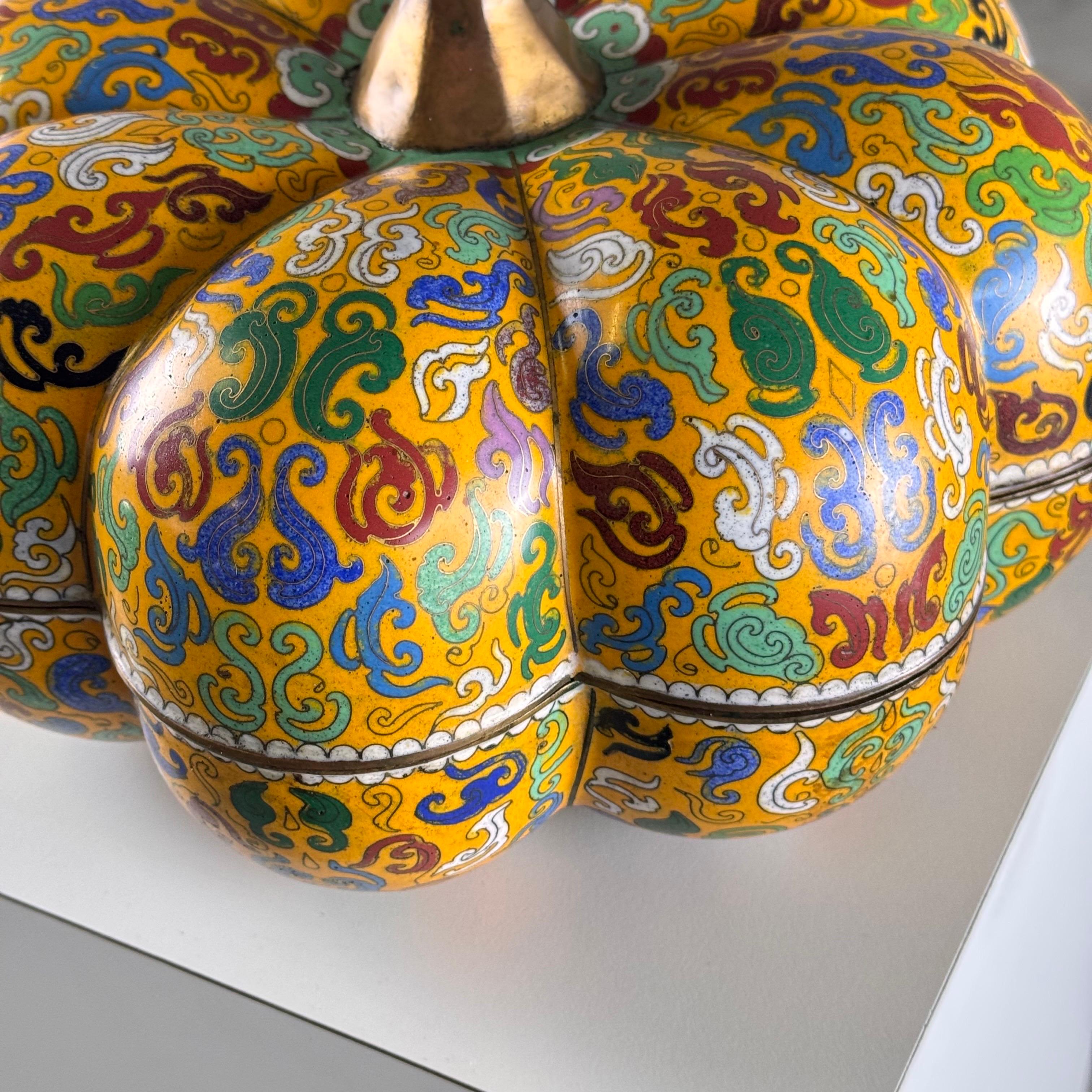 Large Early 20th-Century Chinese Cloisonné Pumpkin Box/Centerpiece, 1910s 2
