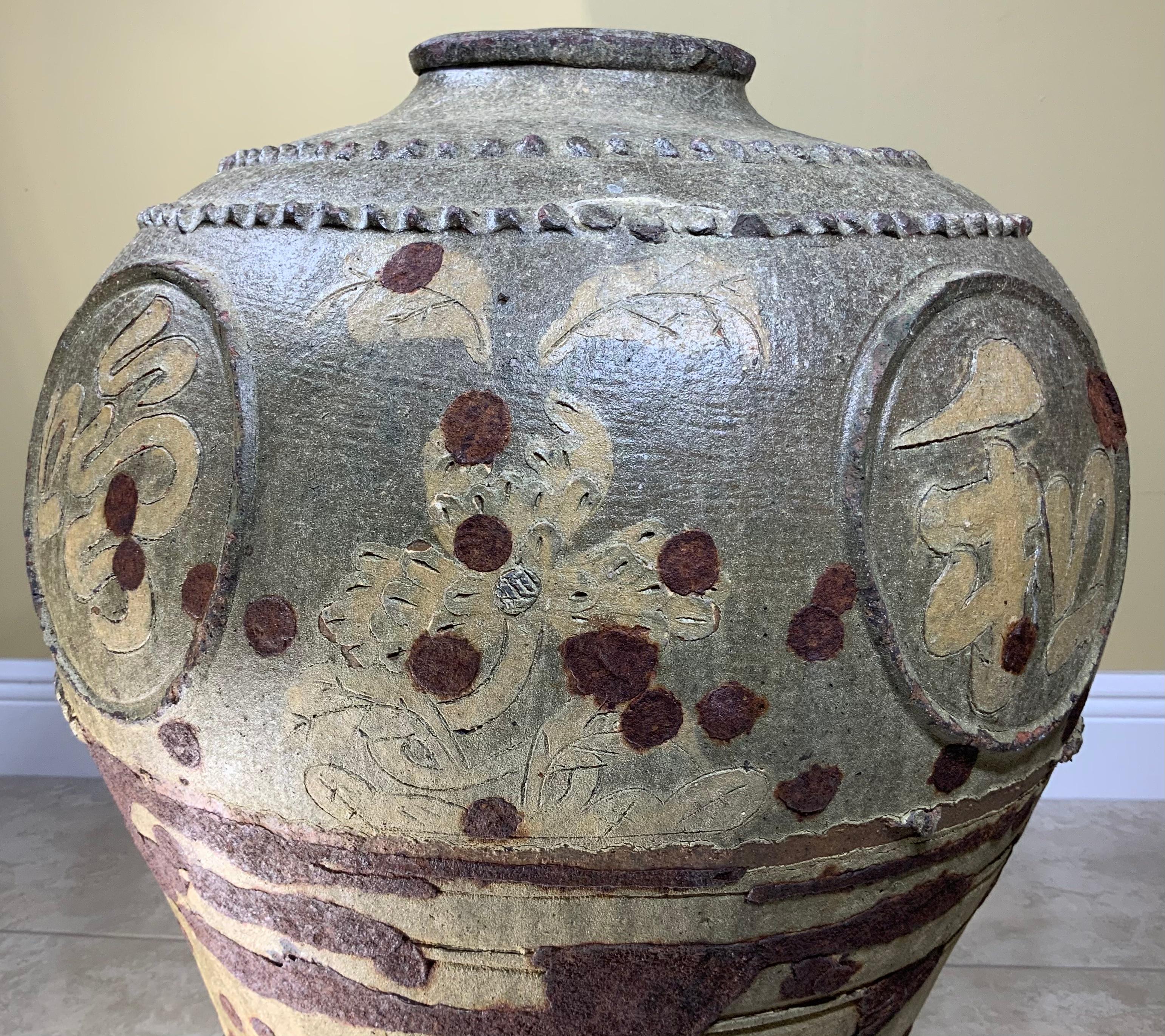 Large Early 20th Century Chinese Terracotta Jar For Sale 10