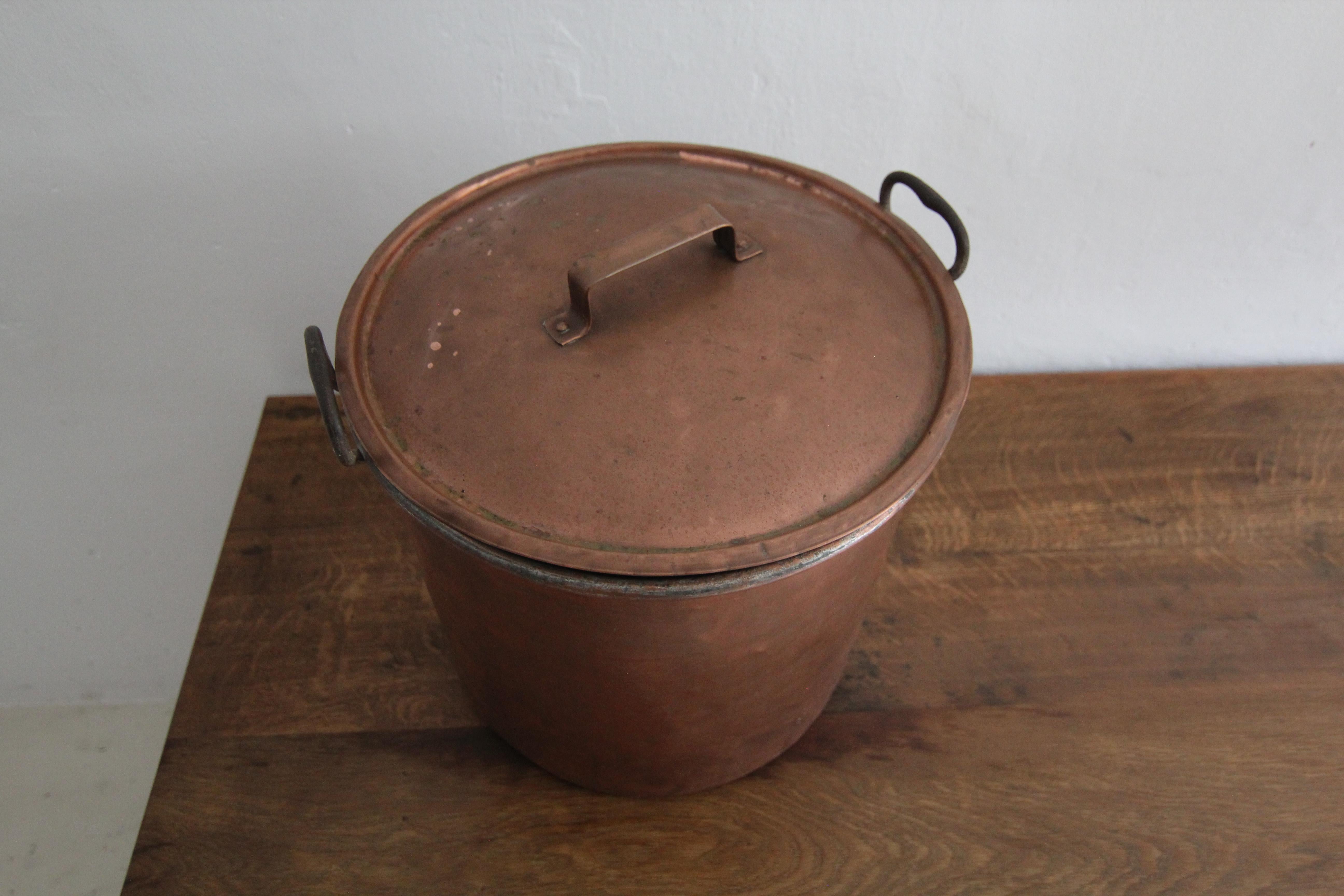 Large Early 20th Century Copper Pot with Lid 6