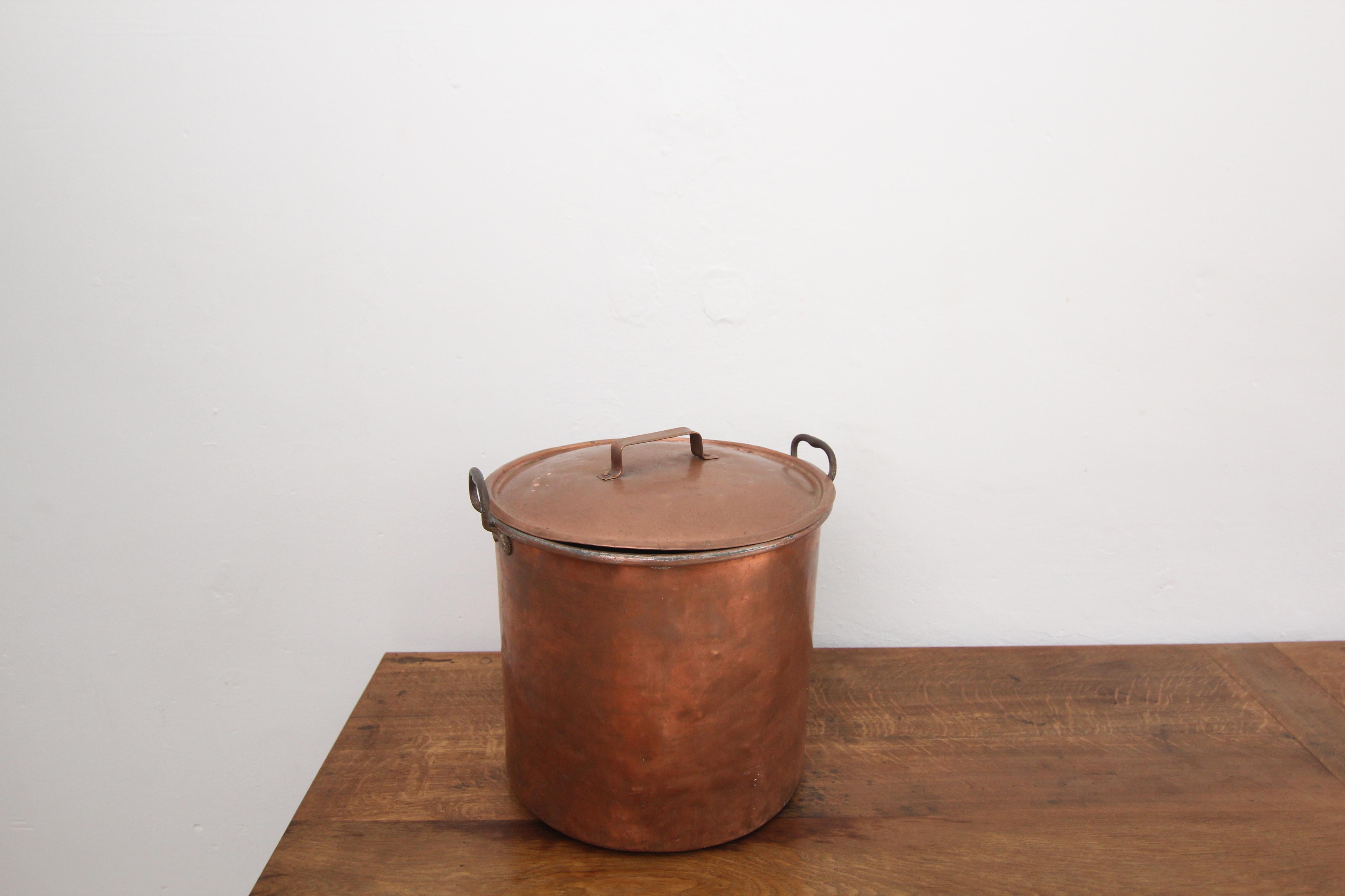 Large Early 20th Century Copper Pot with Lid 3