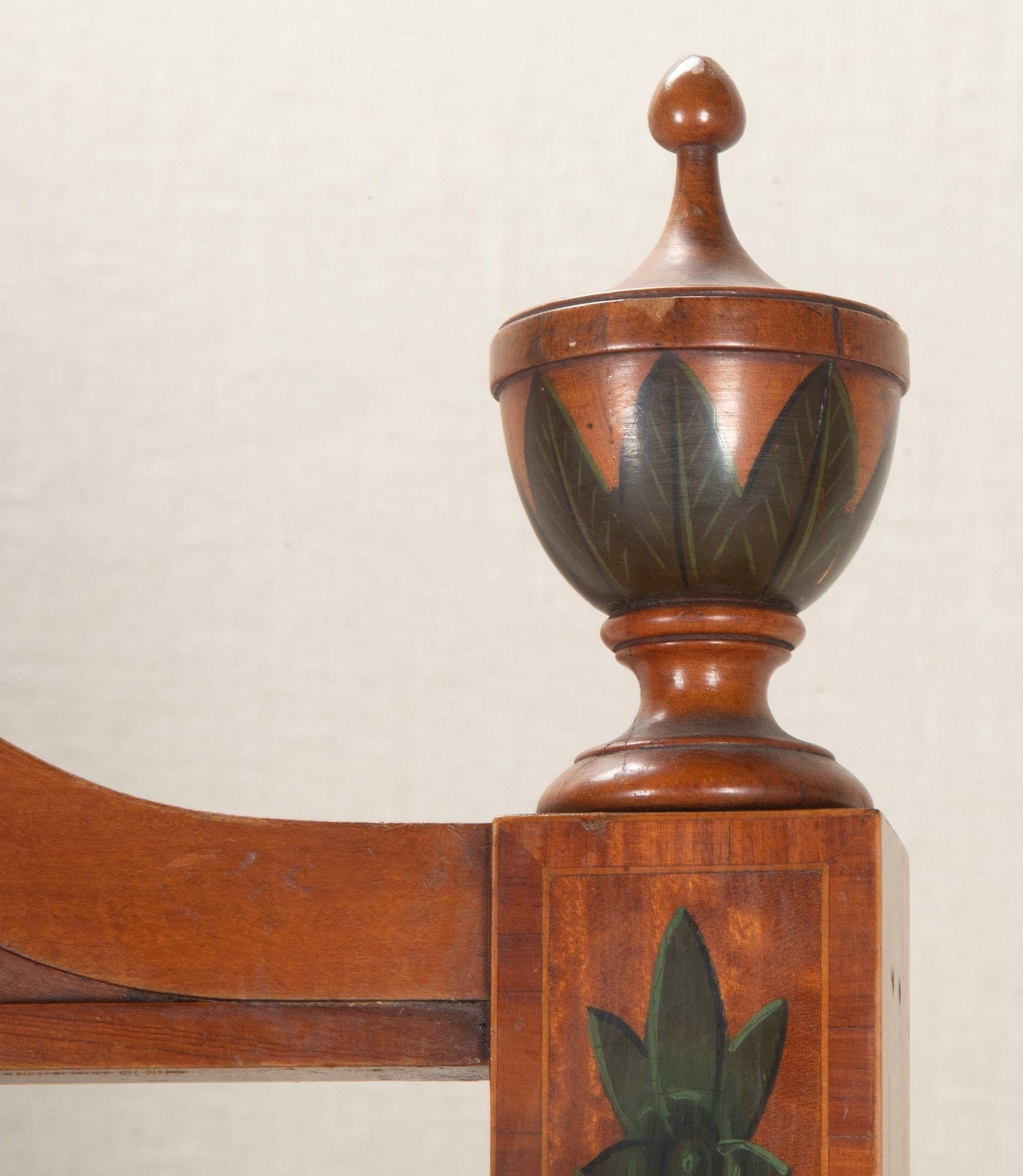 Large Early 20th Century Edwardian Satinwood Cheval Mirror In Good Condition For Sale In Gloucestershire, GB