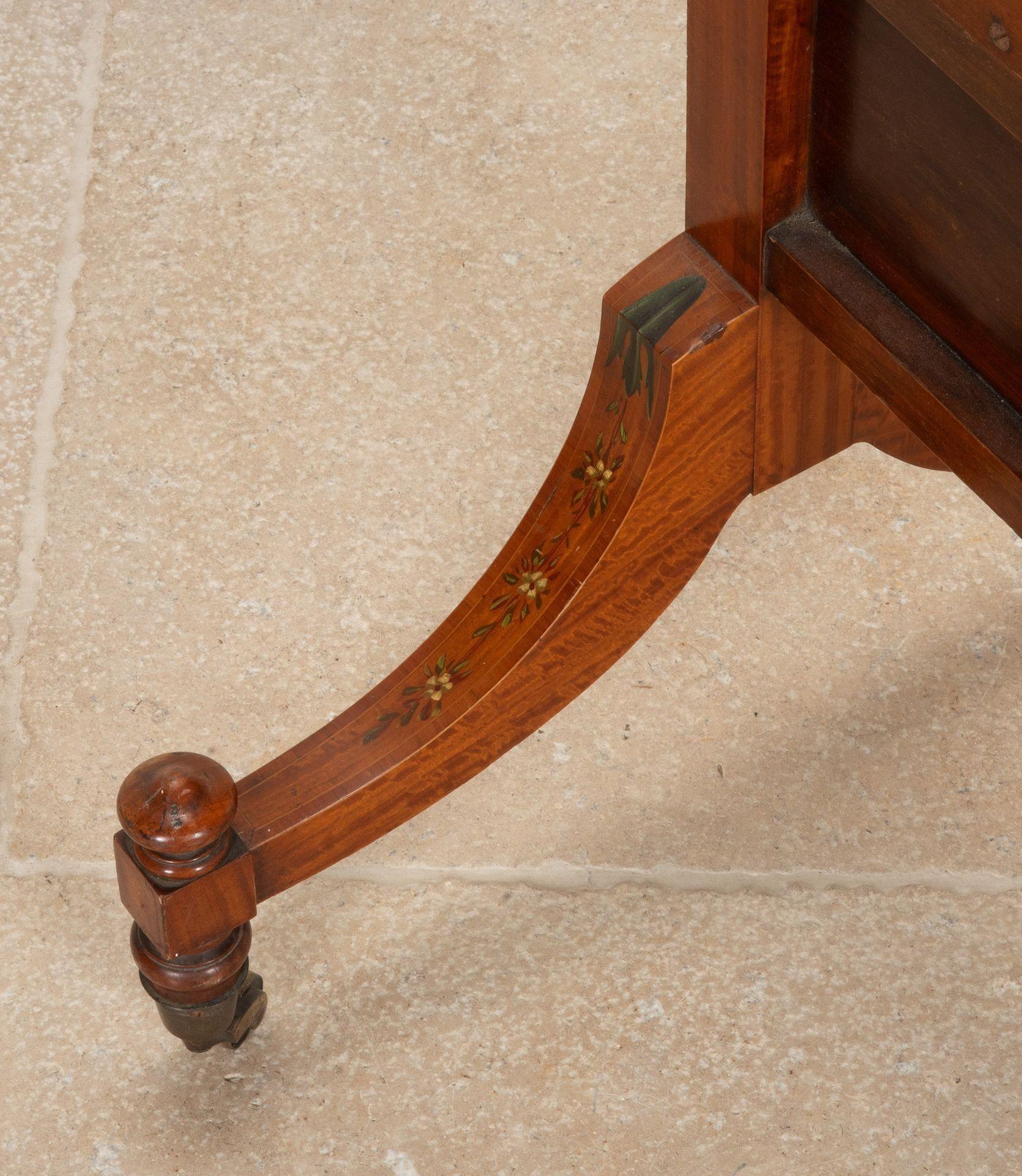 Large Early 20th Century Edwardian Satinwood Cheval Mirror For Sale 1
