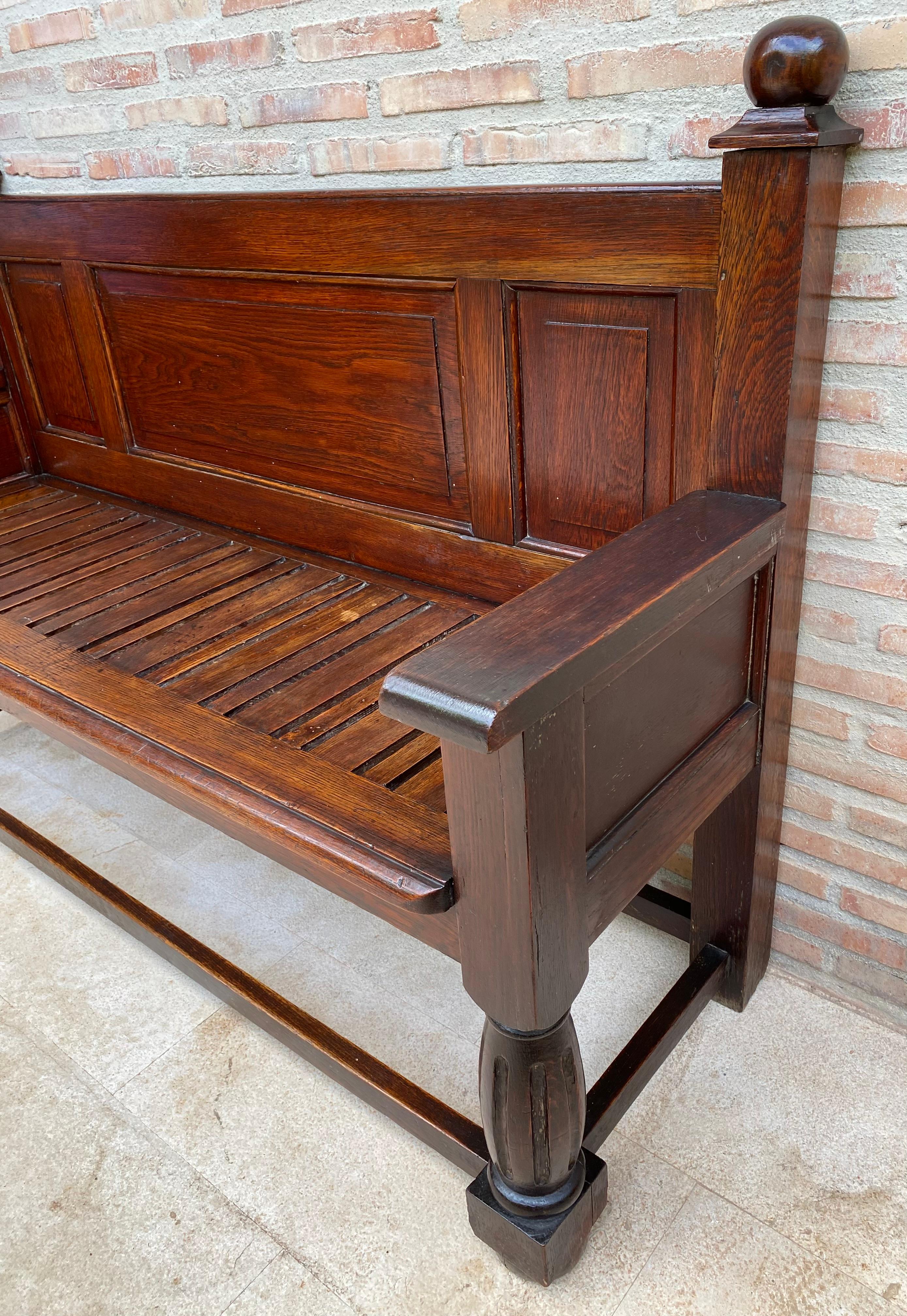 Gran banco francés de principios del siglo XX en roble con asiento largo, años 40 en venta 5