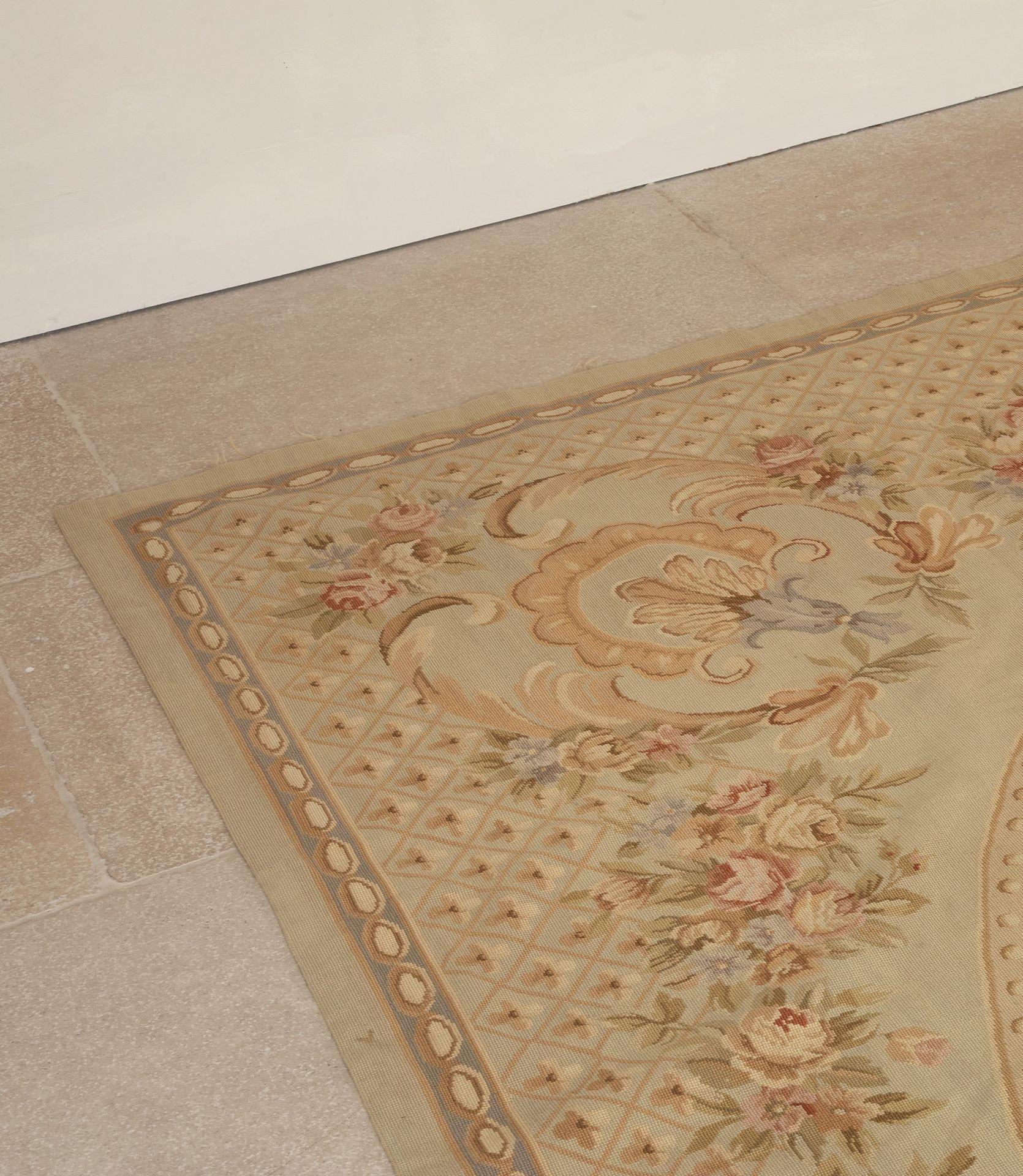 Large Early 20th Century French Hand Stitched Aubusson Rug (Wolle) im Angebot