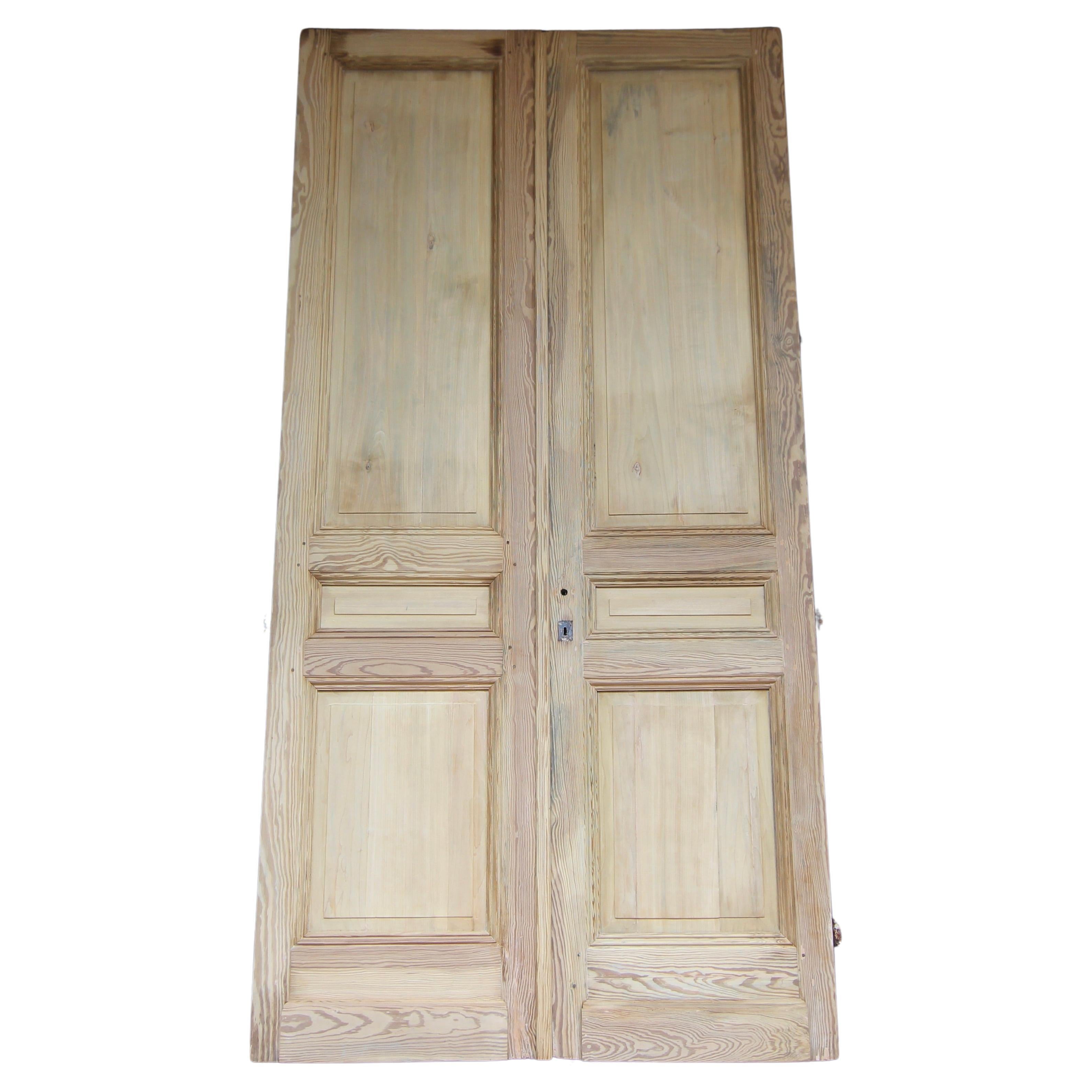 Large Early 20th Century French Pine Double Door For Sale