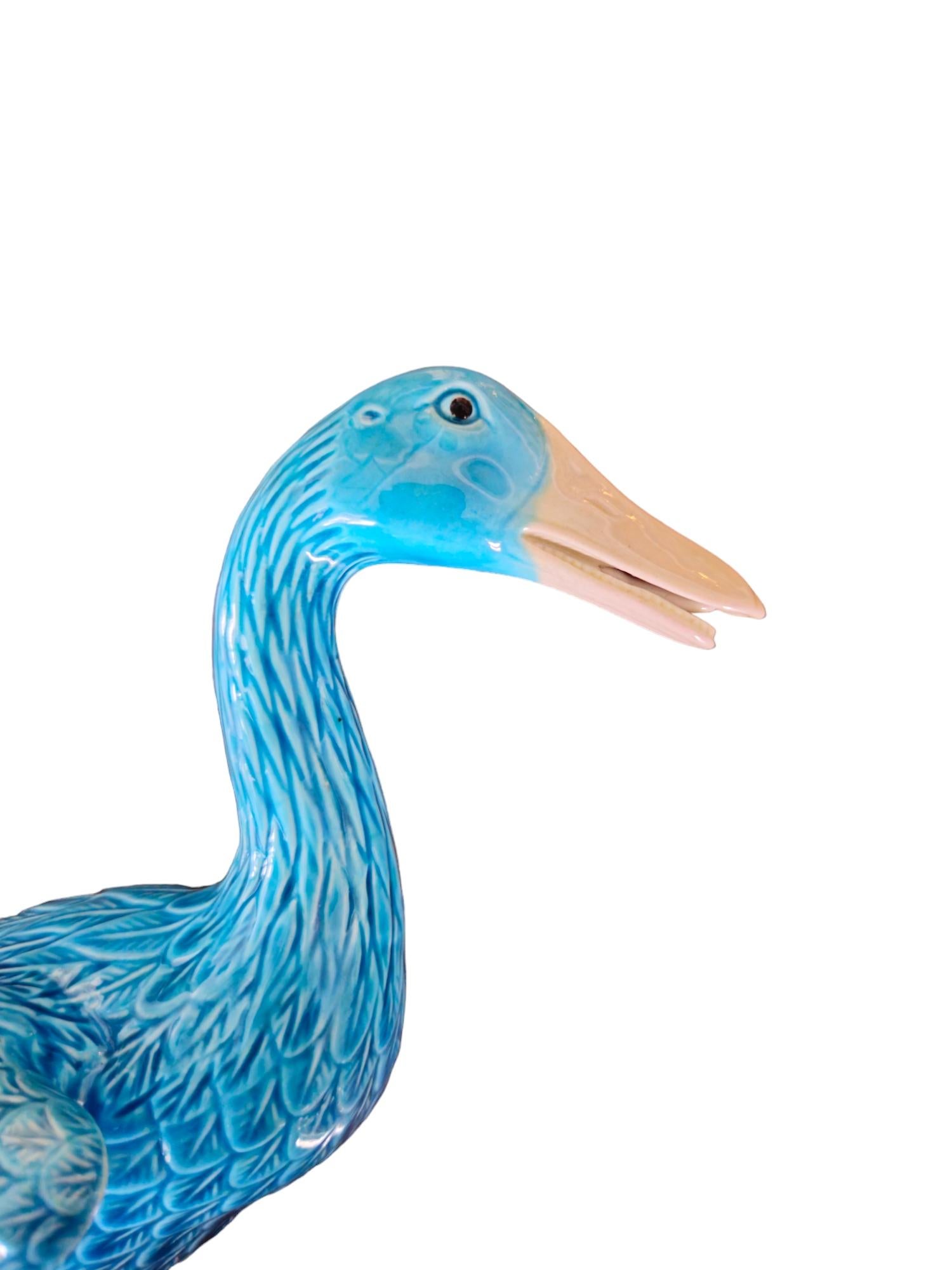 Große blau glasierte Keramik-Ente aus dem frühen 20. Jahrhundert (Glasiert) im Angebot