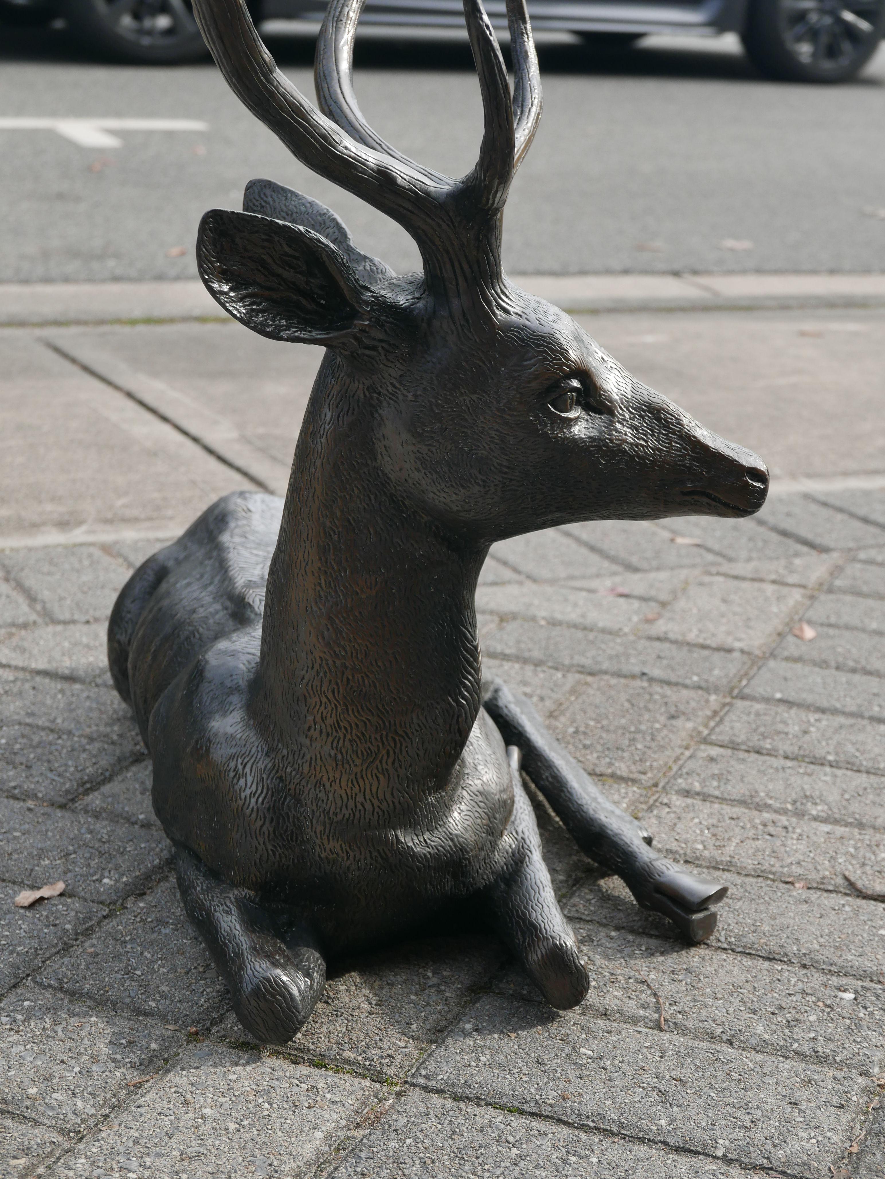 Large Early 20th Century Japanese Bronze Deer For Sale 2